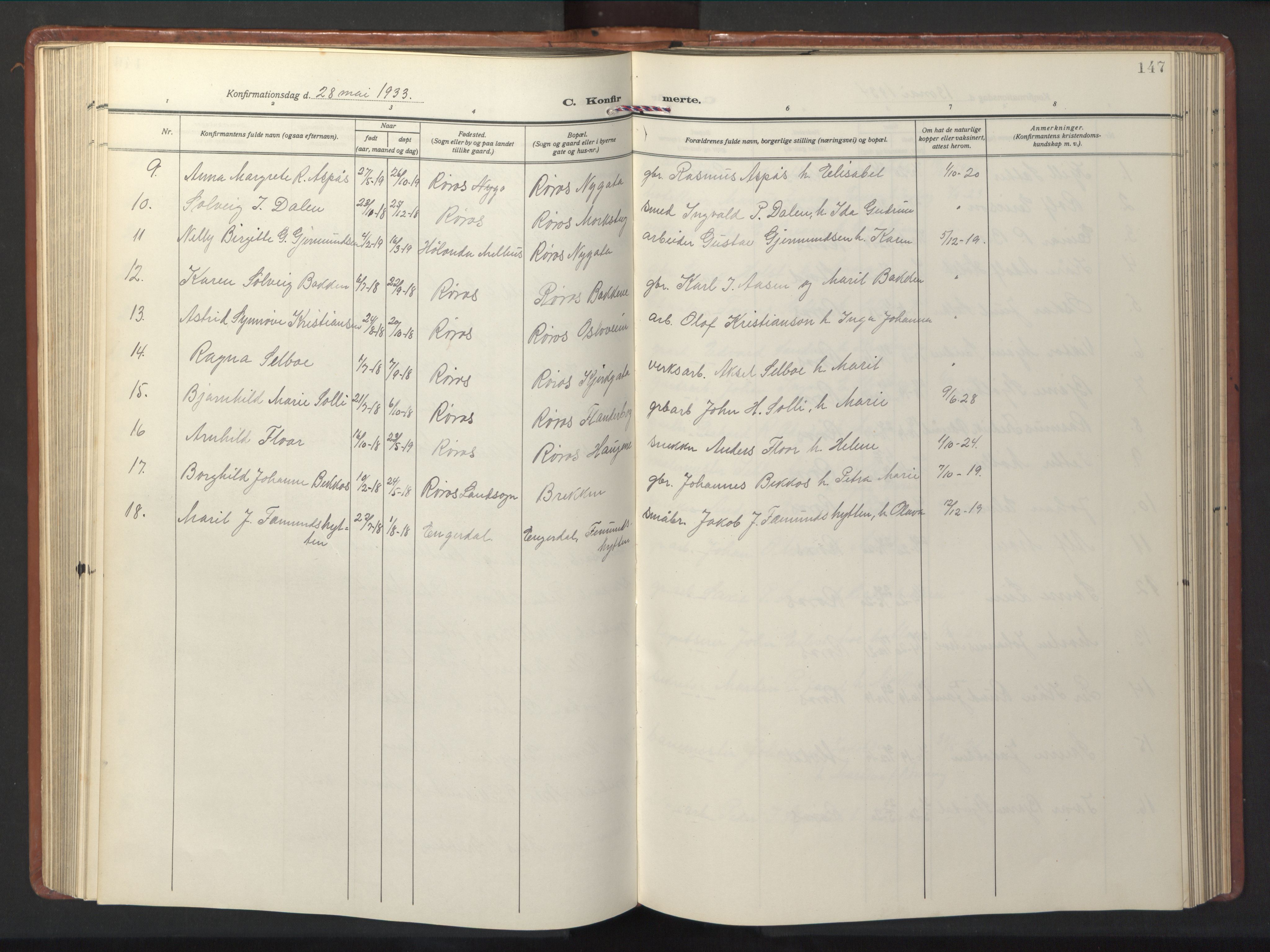Ministerialprotokoller, klokkerbøker og fødselsregistre - Sør-Trøndelag, AV/SAT-A-1456/681/L0943: Parish register (copy) no. 681C07, 1926-1954, p. 147