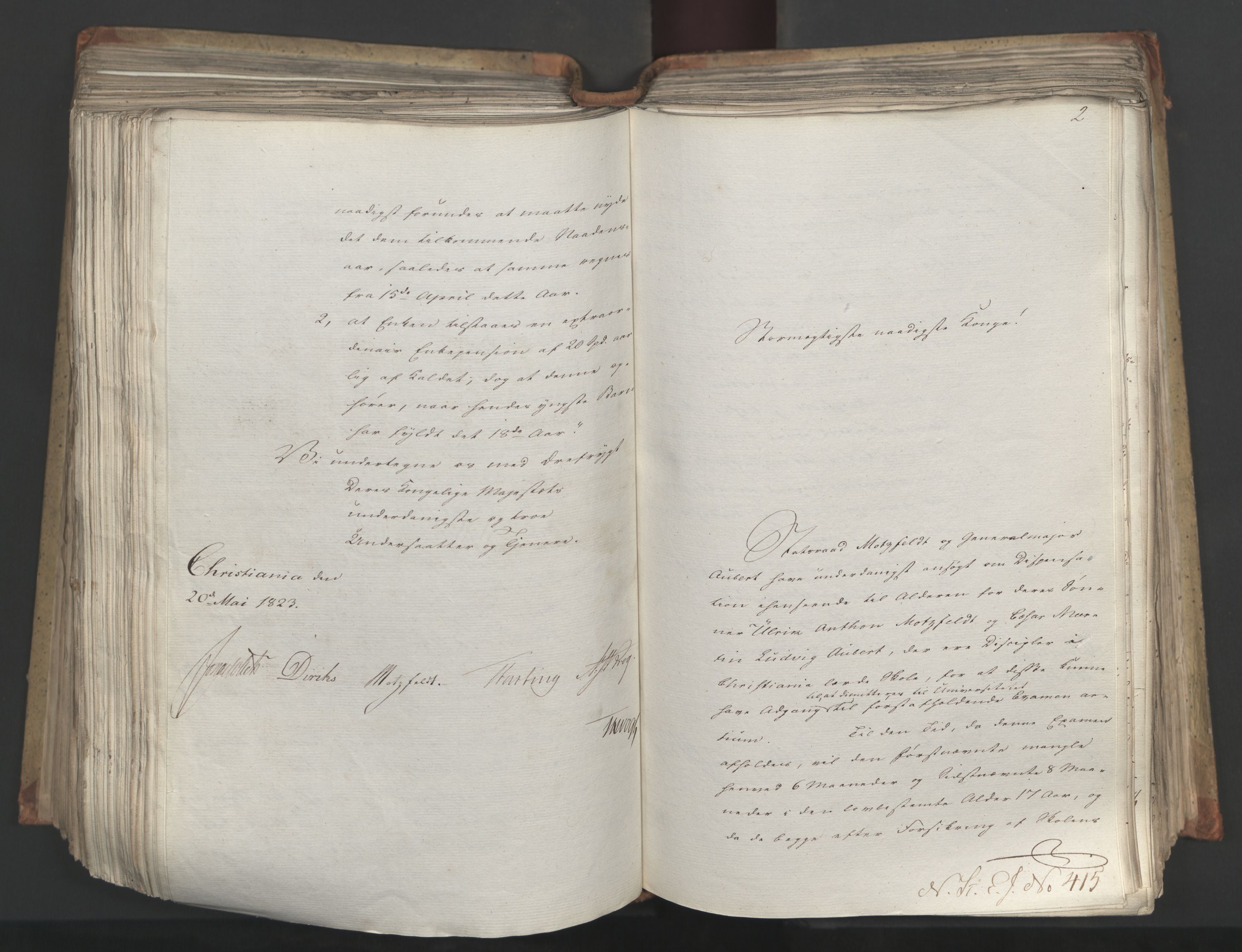 Statsrådsavdelingen i Stockholm, AV/RA-S-1003/D/Da/L0034: Regjeringsinnstillinger nr. 275-540, 1823, p. 385