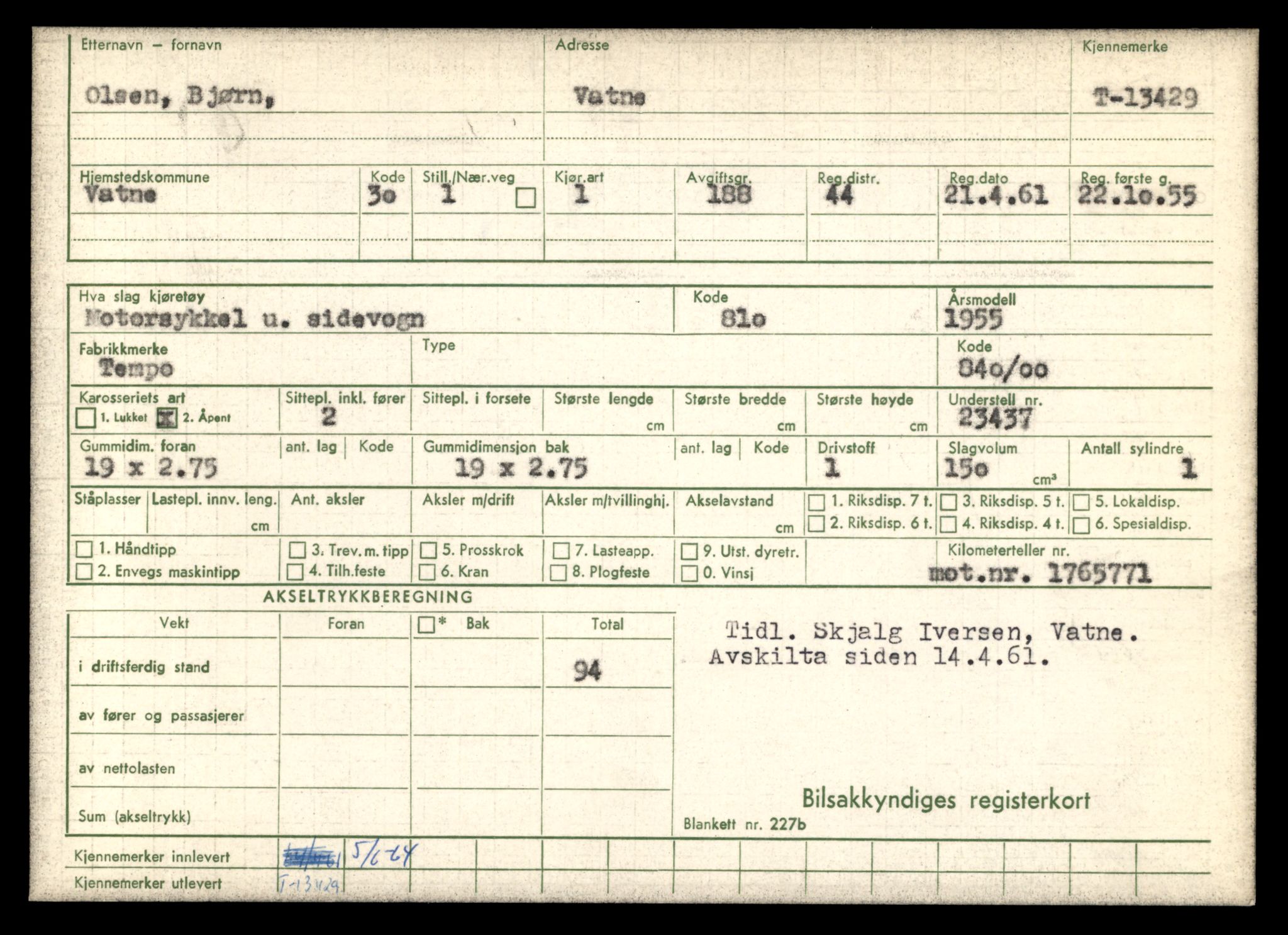 Møre og Romsdal vegkontor - Ålesund trafikkstasjon, AV/SAT-A-4099/F/Fe/L0039: Registreringskort for kjøretøy T 13361 - T 13530, 1927-1998, p. 1175