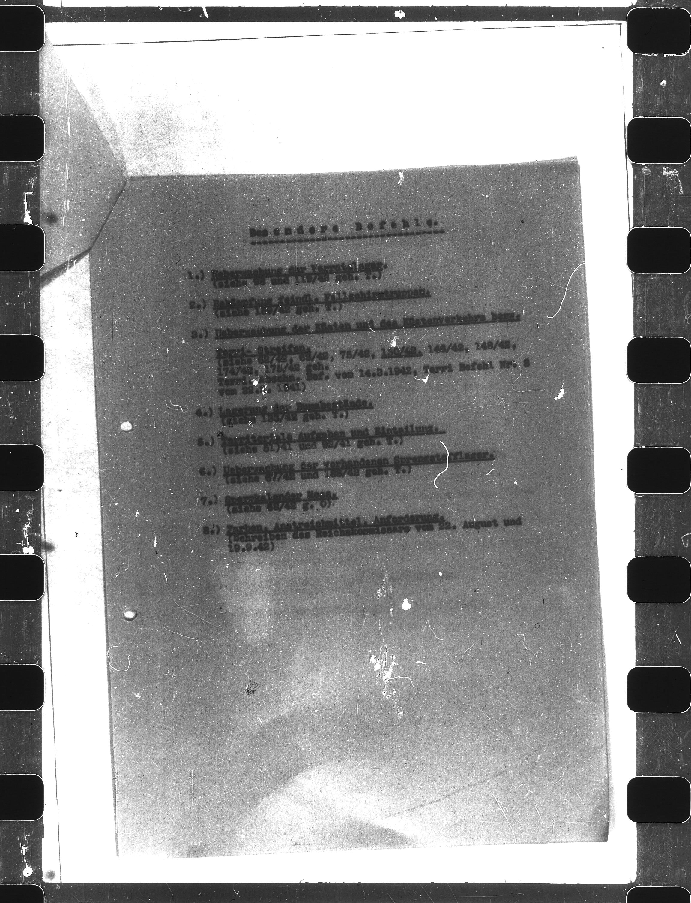 Documents Section, AV/RA-RAFA-2200/V/L0064: Film med LMDC Serial Number., 1940-1945, p. 17