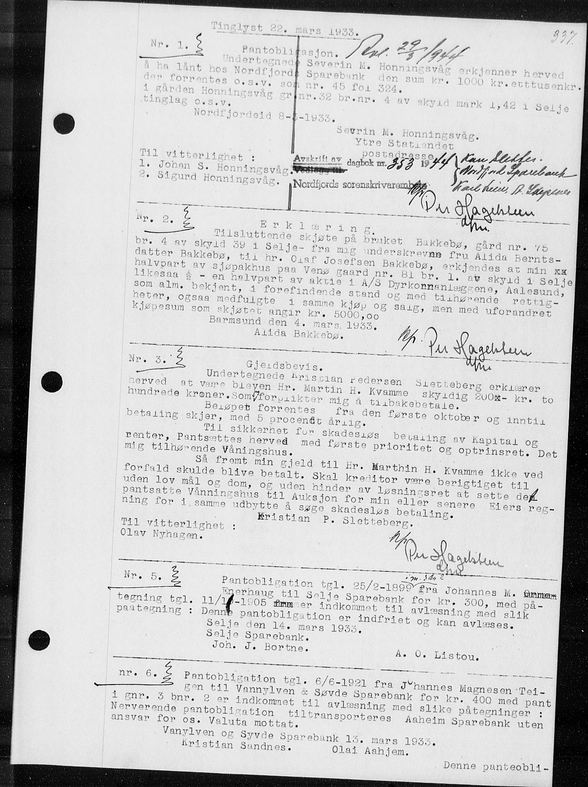 Nordfjord sorenskriveri, SAB/A-2801/02/02b/02ba/L0076: Mortgage book no. II.B.a.76, 1932-1933, Deed date: 22.03.1933