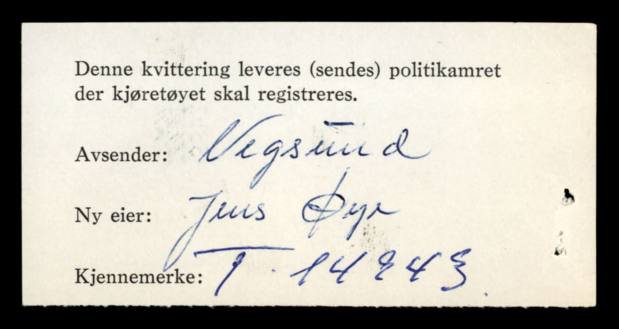Møre og Romsdal vegkontor - Ålesund trafikkstasjon, AV/SAT-A-4099/F/Fe/L0049: Registreringskort for kjøretøy T 14864 - T 18613, 1927-1998, p. 1826
