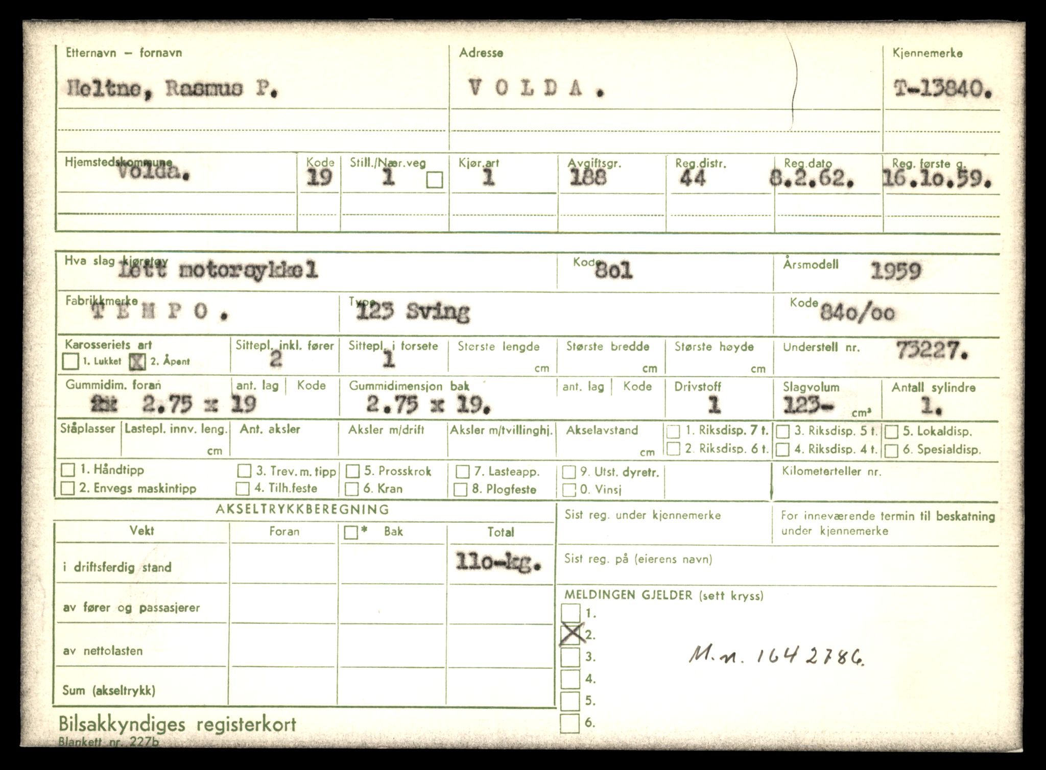 Møre og Romsdal vegkontor - Ålesund trafikkstasjon, AV/SAT-A-4099/F/Fe/L0041: Registreringskort for kjøretøy T 13710 - T 13905, 1927-1998, p. 2361