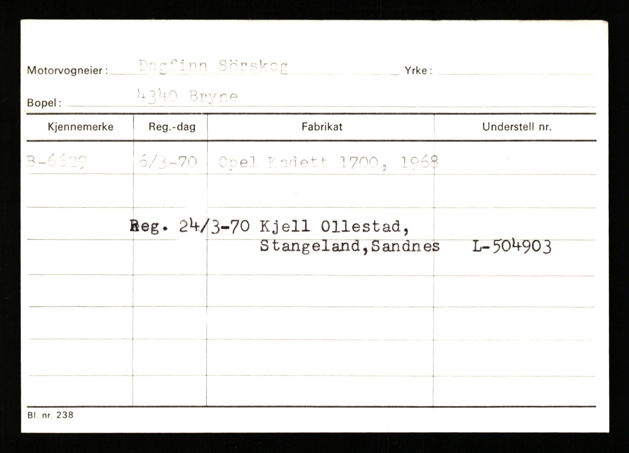 Stavanger trafikkstasjon, SAST/A-101942/0/G/L0002: Registreringsnummer: 5791 - 10405, 1930-1971, p. 359