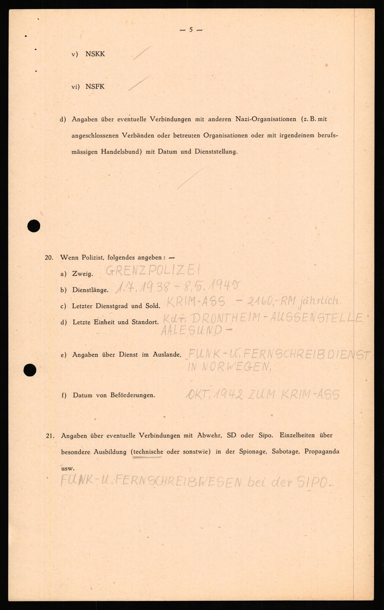 Forsvaret, Forsvarets overkommando II, RA/RAFA-3915/D/Db/L0021: CI Questionaires. Tyske okkupasjonsstyrker i Norge. Tyskere., 1945-1946, p. 355