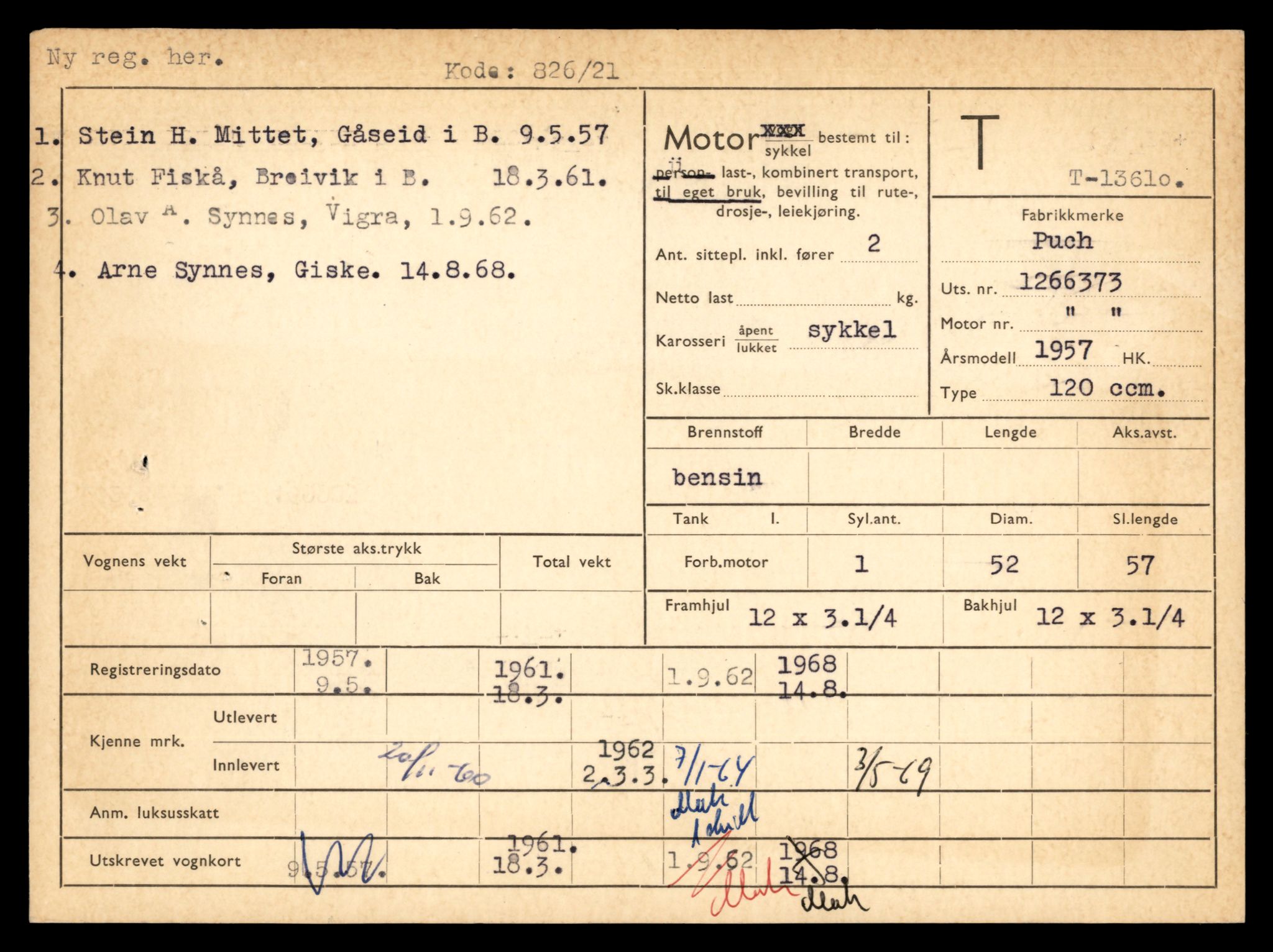 Møre og Romsdal vegkontor - Ålesund trafikkstasjon, AV/SAT-A-4099/F/Fe/L0040: Registreringskort for kjøretøy T 13531 - T 13709, 1927-1998, p. 1422