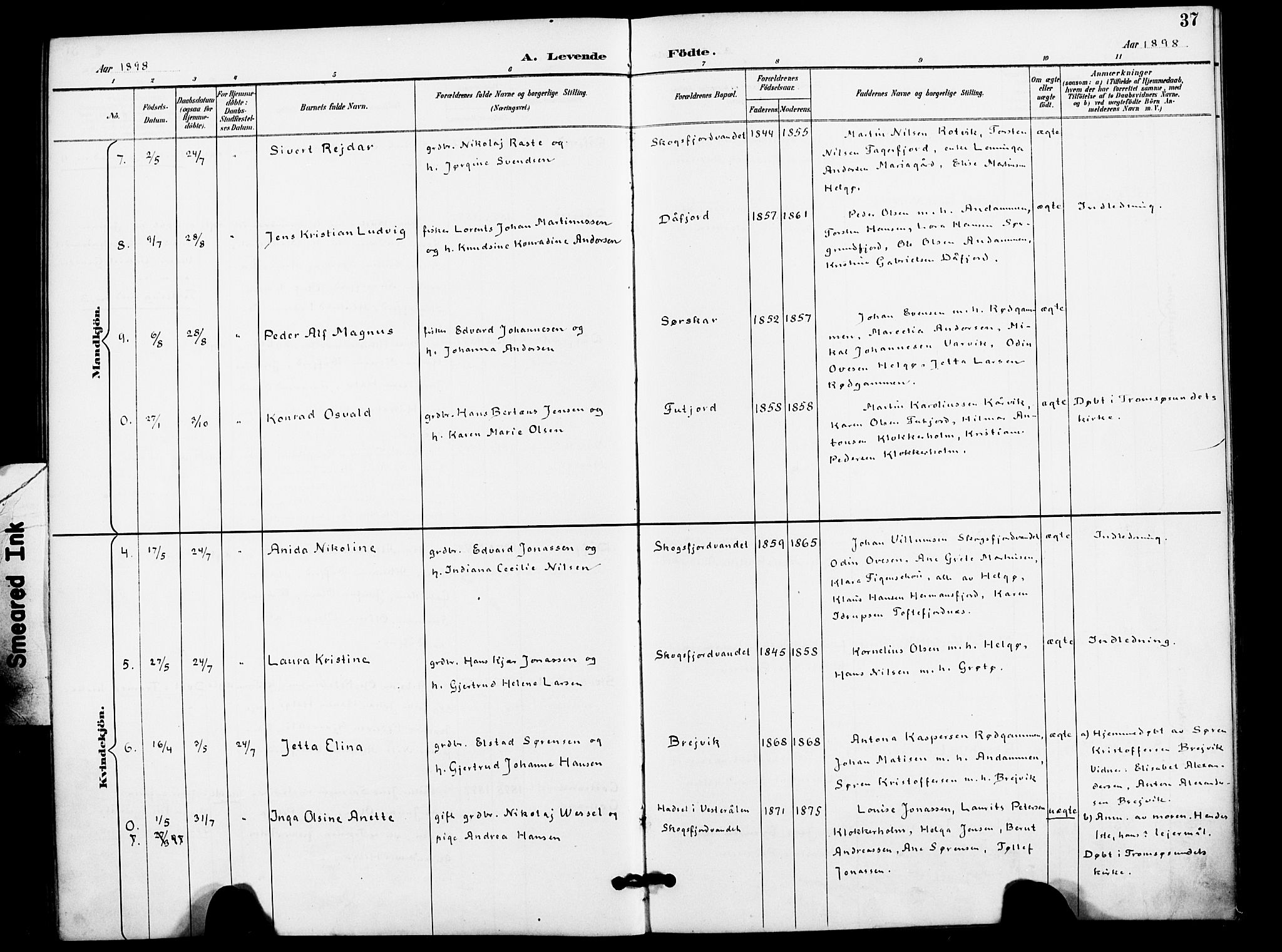 Karlsøy sokneprestembete, AV/SATØ-S-1299/H/Ha/Haa/L0012kirke: Parish register (official) no. 12, 1892-1902, p. 37