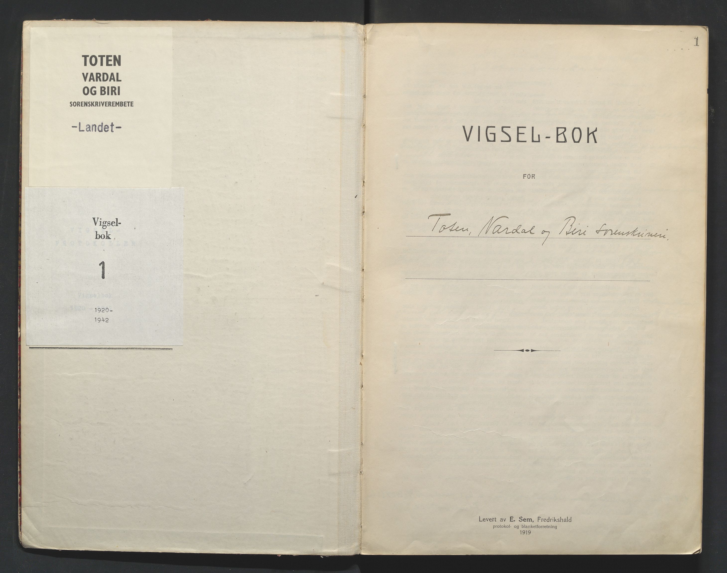 Toten tingrett, SAH/TING-006/L/Lc/L0001: Vigselbok, 1920-1942, p. 1