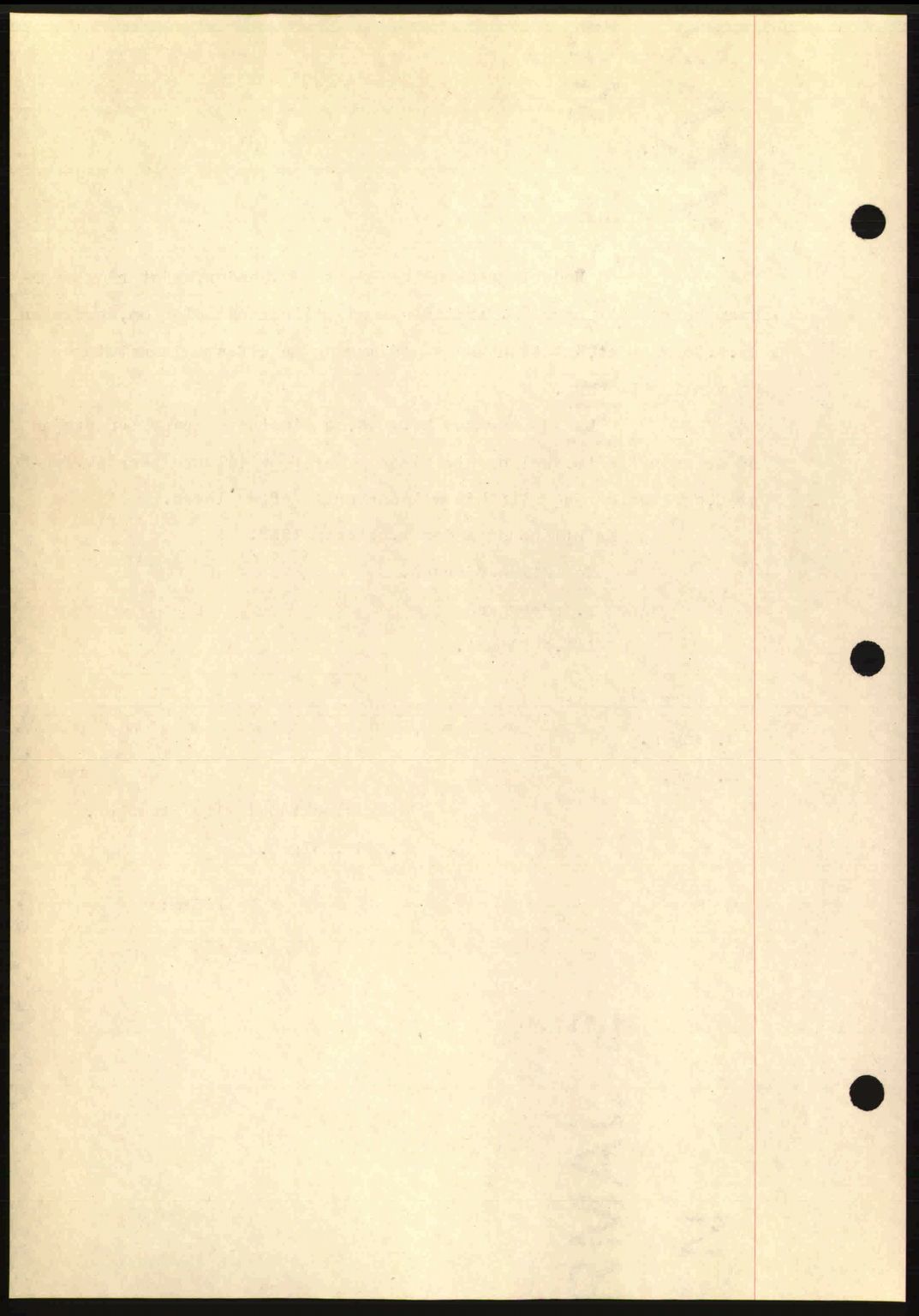 Kristiansund byfogd, AV/SAT-A-4587/A/27: Mortgage book no. 26, 1931-1933, Deed date: 07.10.1932