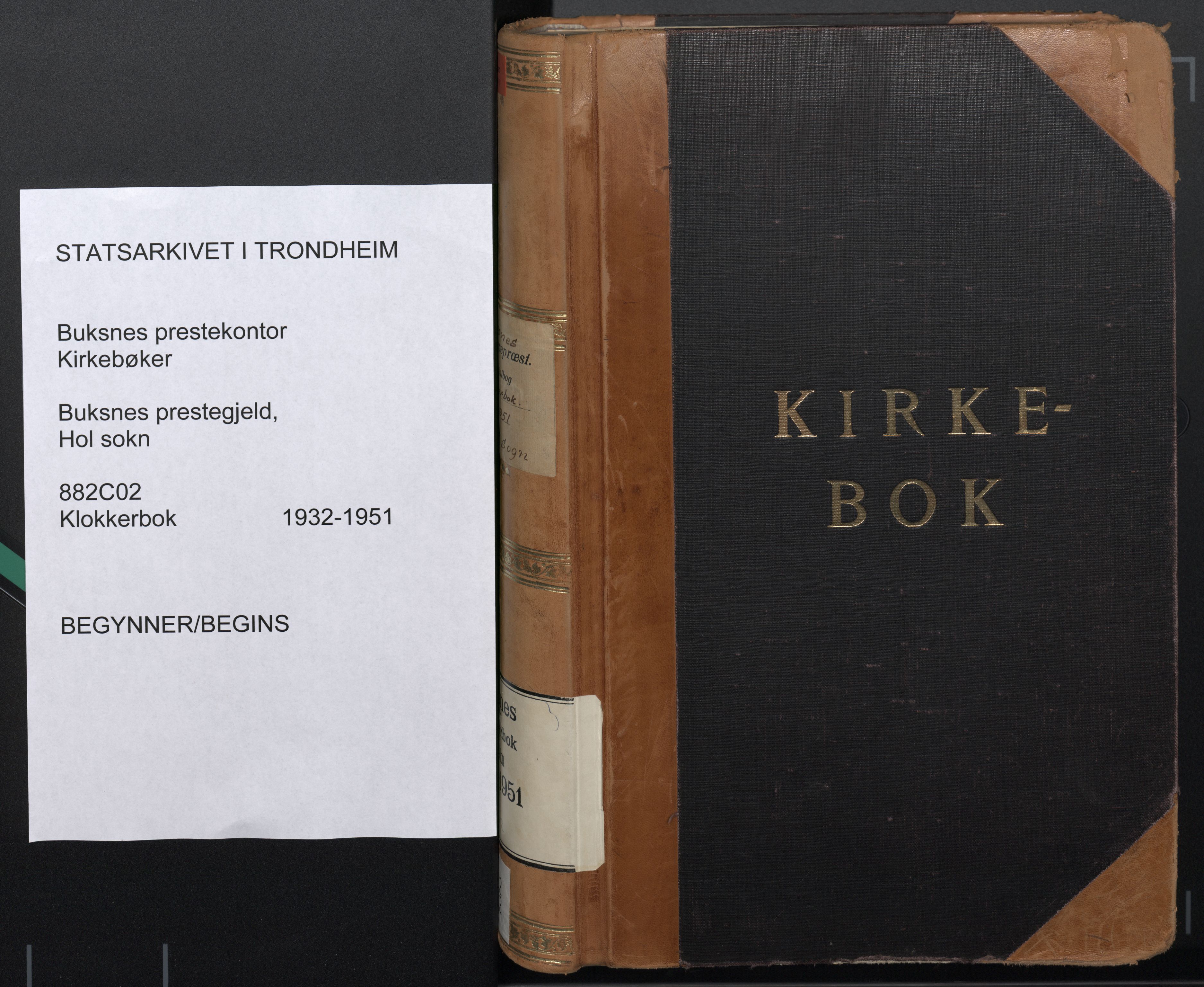 Ministerialprotokoller, klokkerbøker og fødselsregistre - Nordland, SAT/A-1459/882/L1184: Parish register (copy) no. 882C02, 1932-1951