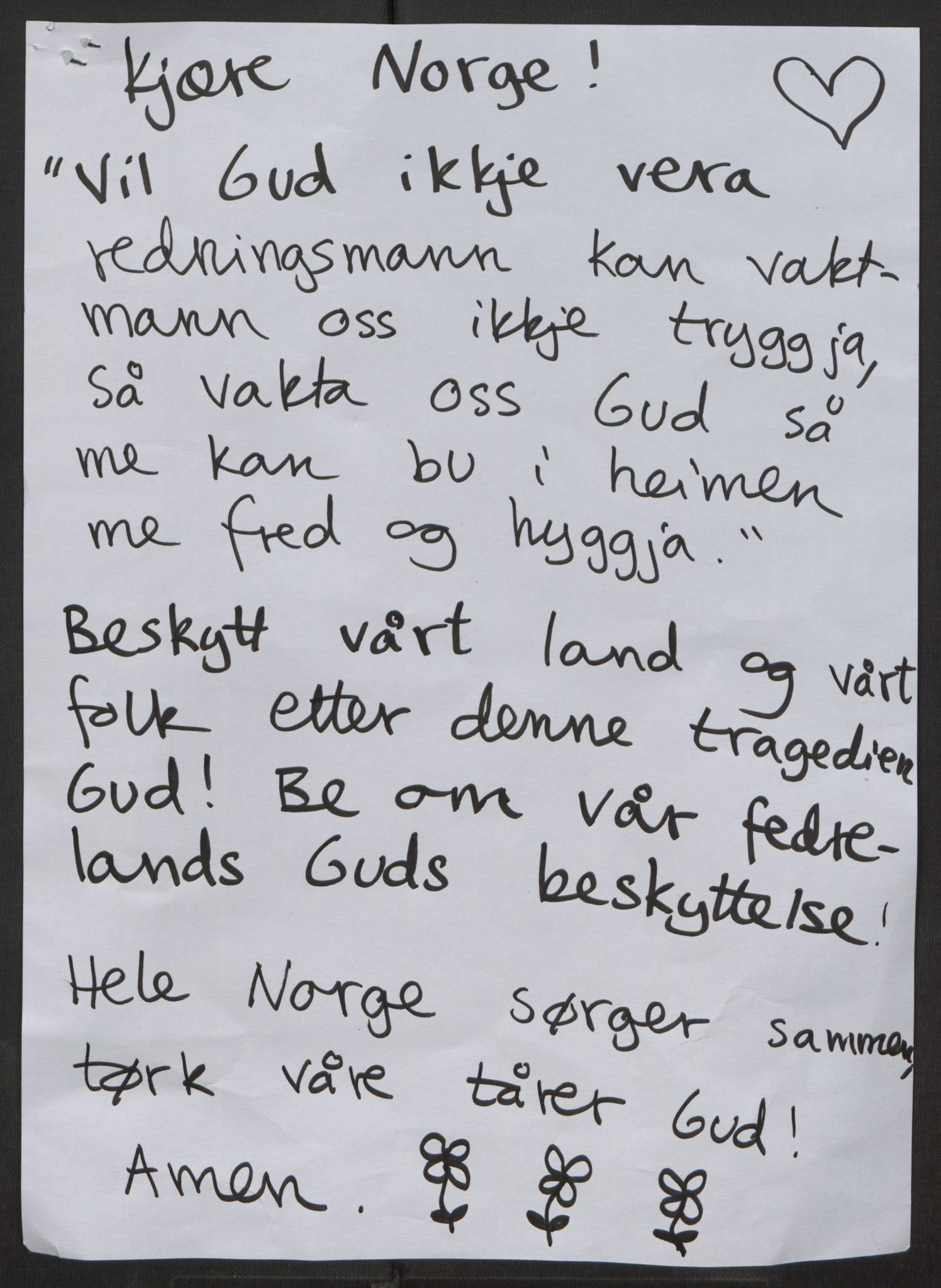 Minnemateriale etter 22.07.2011, RA/S-6313/00/A/L0001: Minnemateriale utvalgt for publisering i forbindelse med ettårsmarkeringen, 2011, p. 991