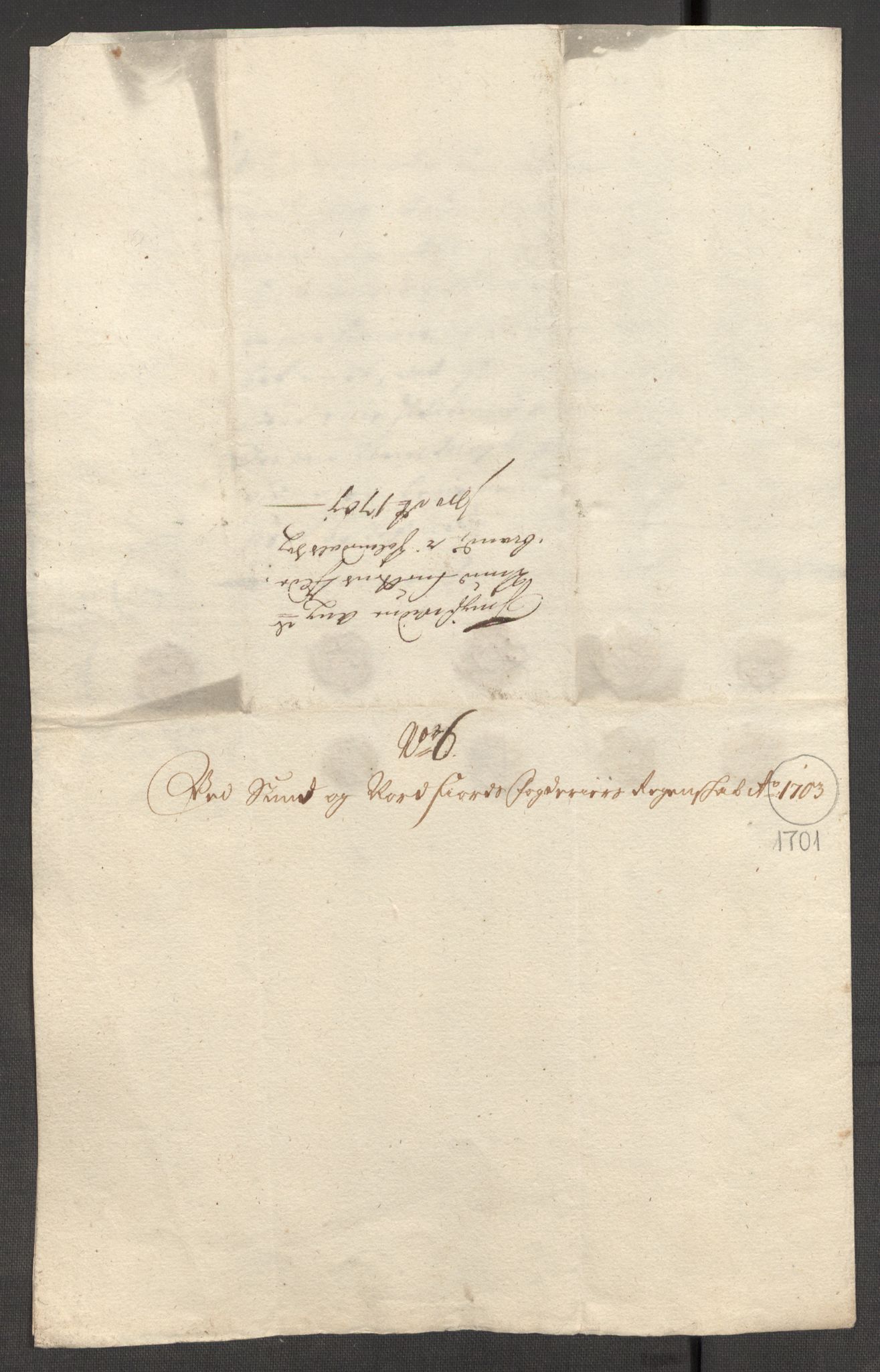 Rentekammeret inntil 1814, Reviderte regnskaper, Fogderegnskap, AV/RA-EA-4092/R53/L3425: Fogderegnskap Sunn- og Nordfjord, 1700-1701, p. 449