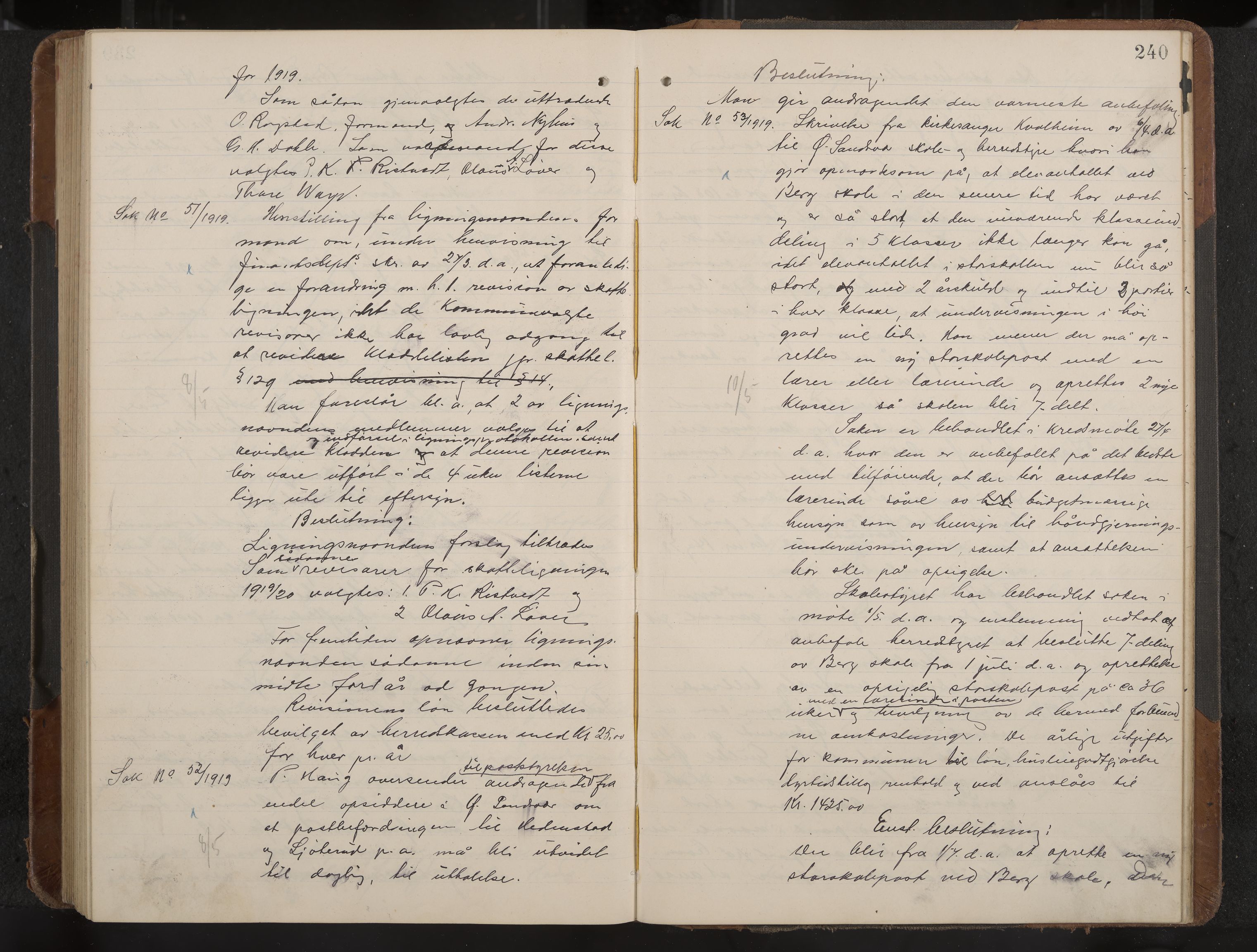 Øvre Sandsvær formannskap og sentraladministrasjon, IKAK/0630021/A/L0002: Møtebok med register, 1914-1919, p. 240