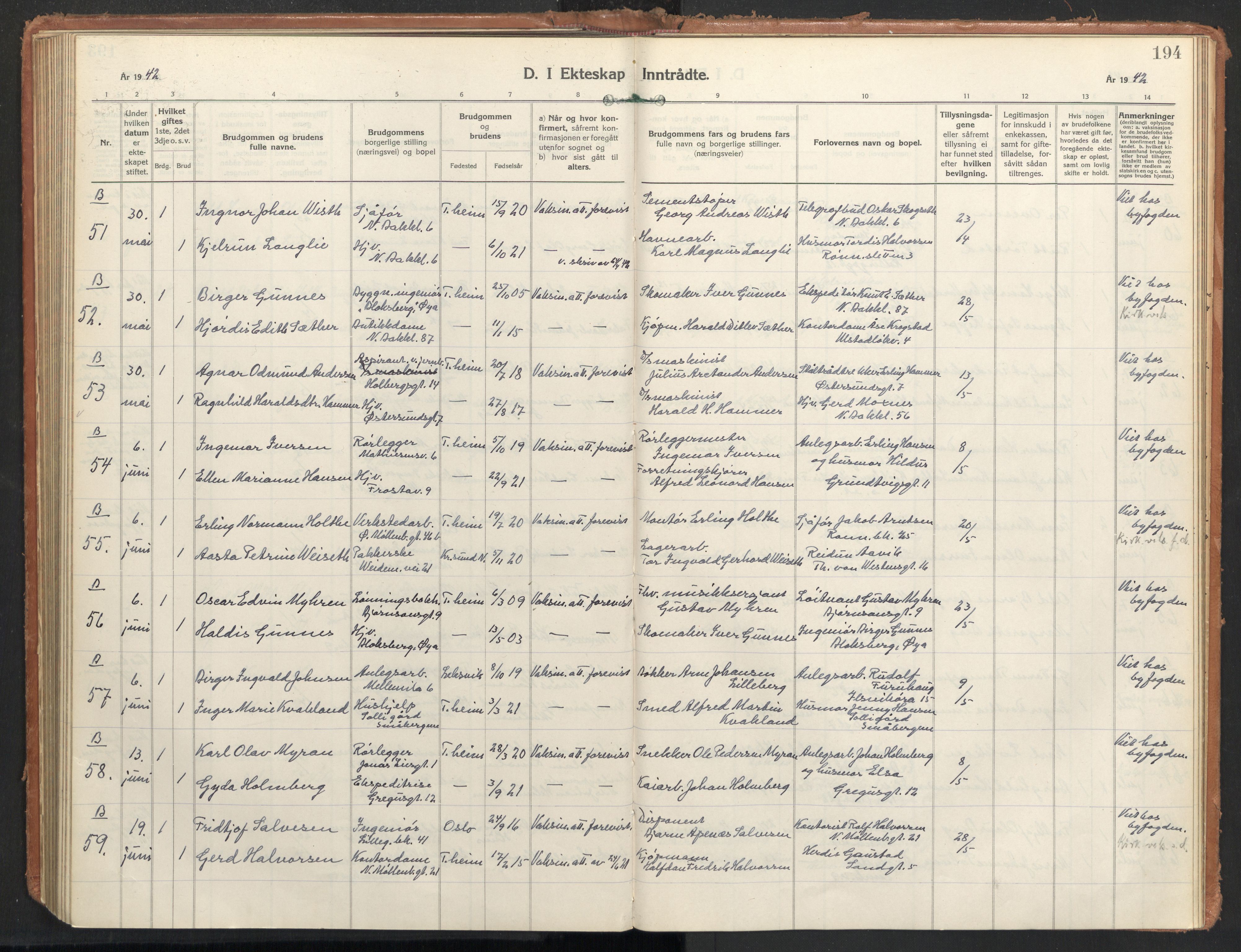 Ministerialprotokoller, klokkerbøker og fødselsregistre - Sør-Trøndelag, SAT/A-1456/604/L0209: Parish register (official) no. 604A29, 1931-1945, p. 194