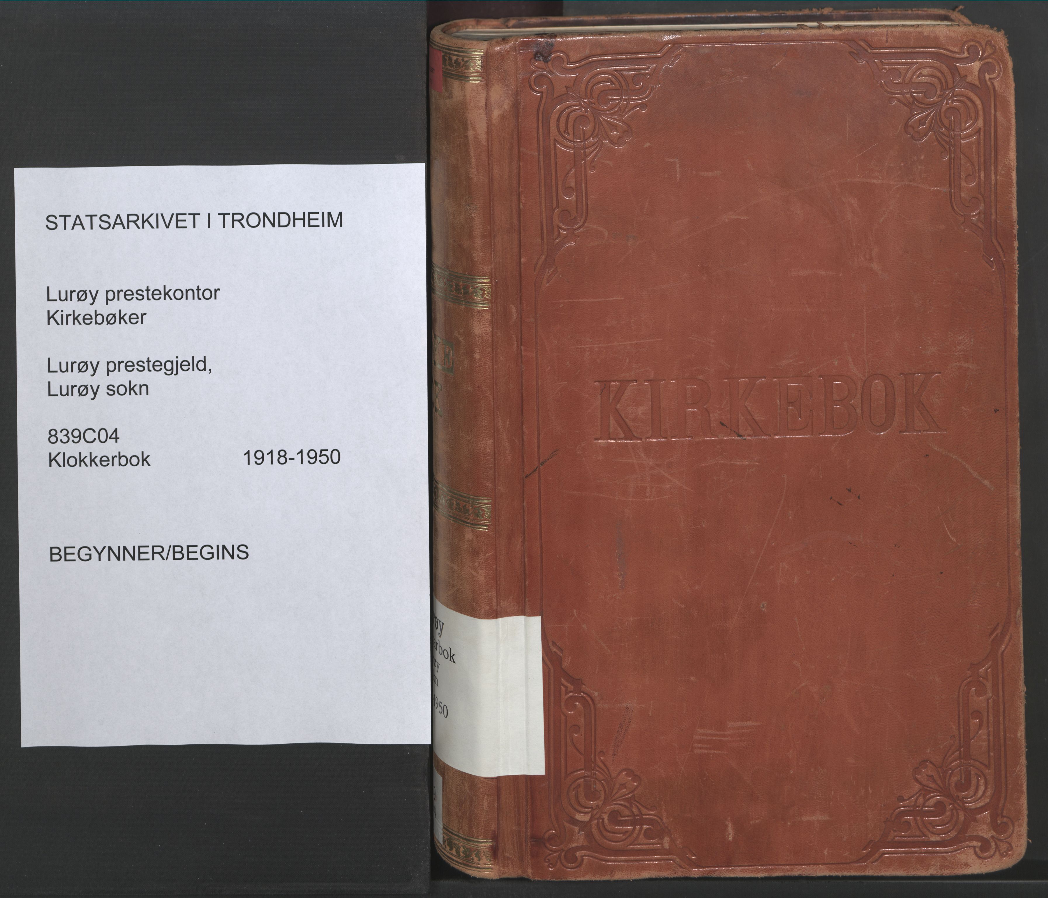 Ministerialprotokoller, klokkerbøker og fødselsregistre - Nordland, SAT/A-1459/839/L0574: Parish register (copy) no. 839C04, 1918-1950