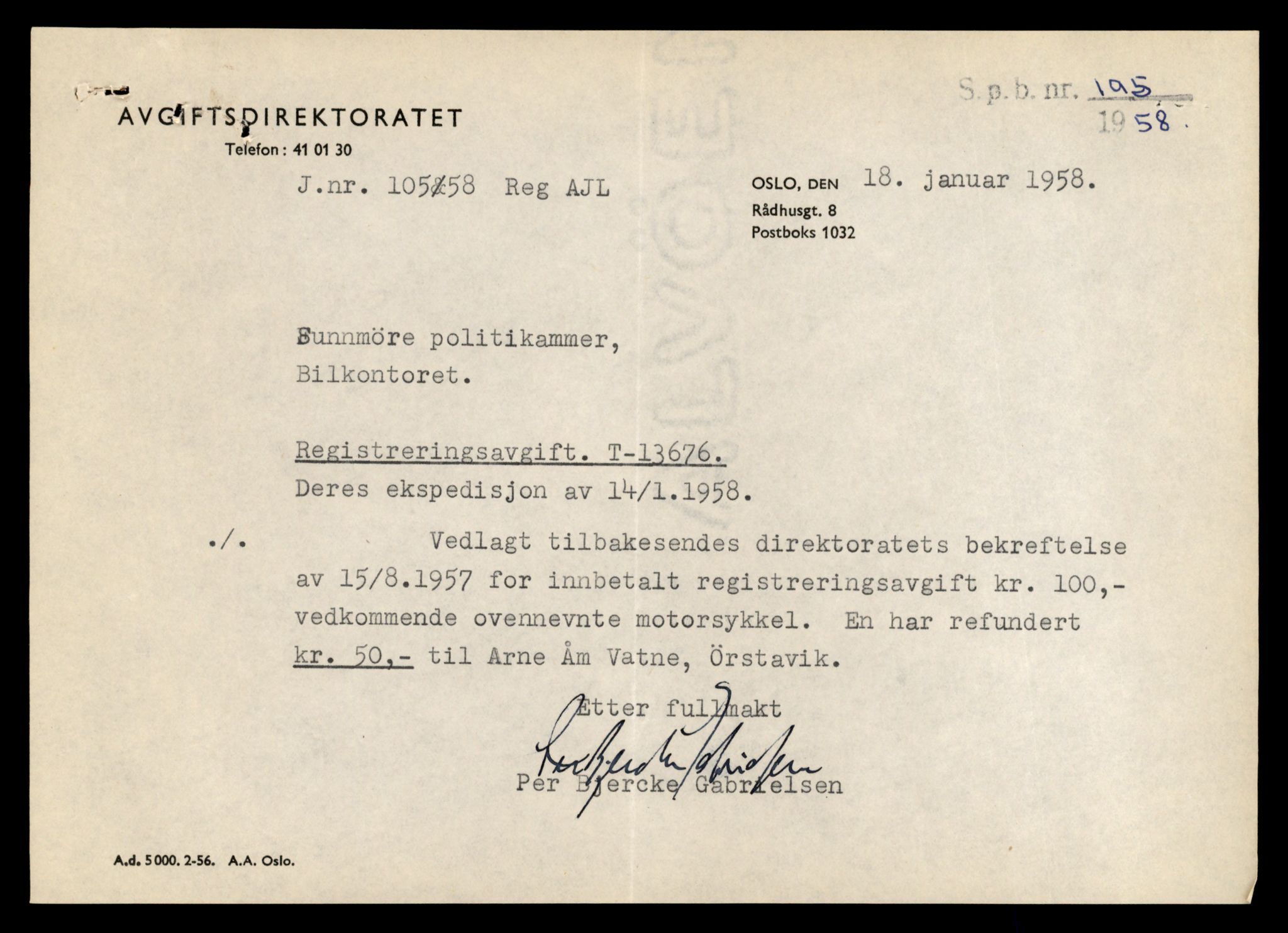 Møre og Romsdal vegkontor - Ålesund trafikkstasjon, AV/SAT-A-4099/F/Fe/L0040: Registreringskort for kjøretøy T 13531 - T 13709, 1927-1998, p. 2497