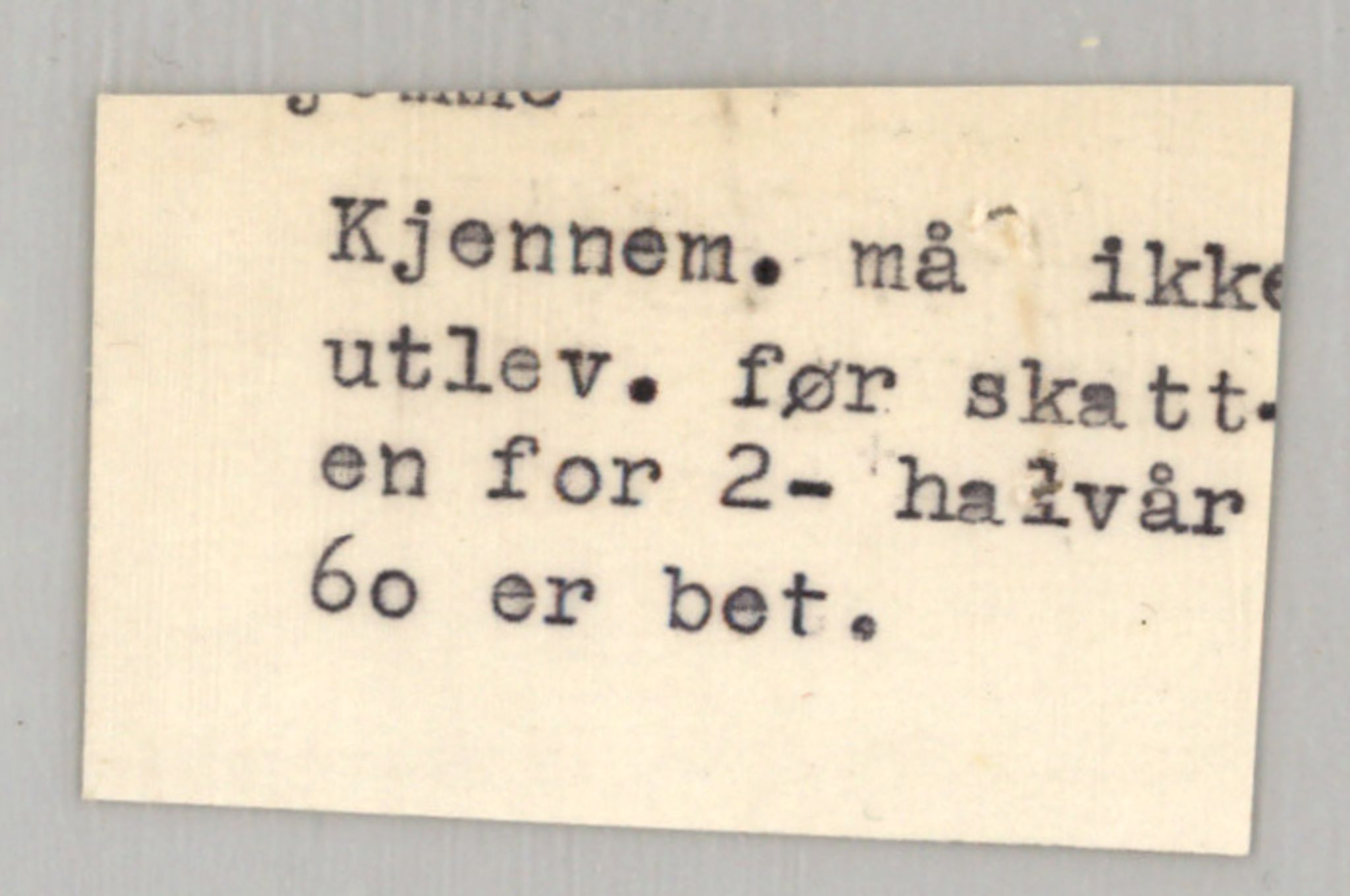 Møre og Romsdal vegkontor - Ålesund trafikkstasjon, AV/SAT-A-4099/F/Fe/L0040: Registreringskort for kjøretøy T 13531 - T 13709, 1927-1998, p. 651