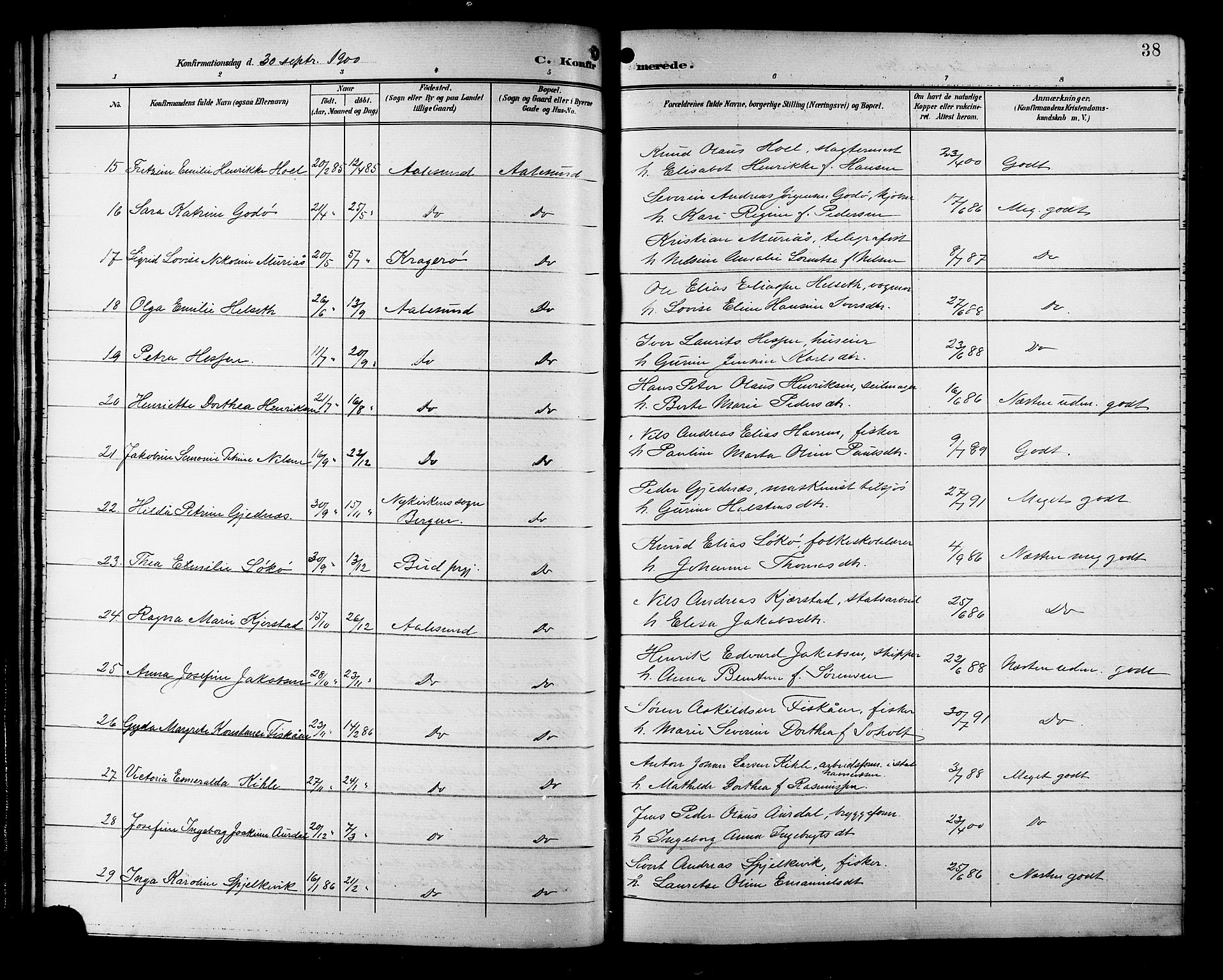 Ministerialprotokoller, klokkerbøker og fødselsregistre - Møre og Romsdal, AV/SAT-A-1454/529/L0469: Parish register (copy) no. 529C06, 1898-1906, p. 38