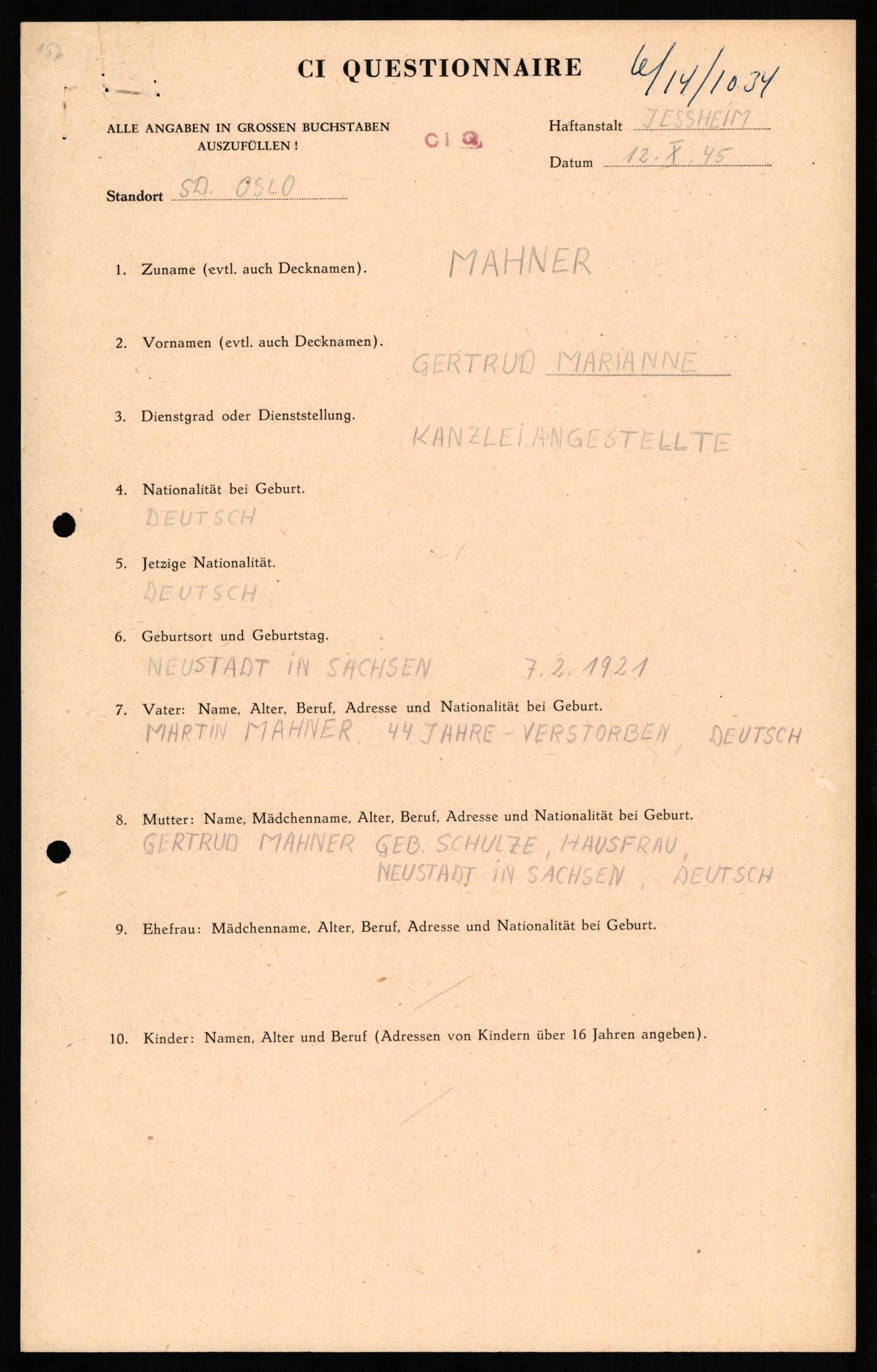 Forsvaret, Forsvarets overkommando II, AV/RA-RAFA-3915/D/Db/L0021: CI Questionaires. Tyske okkupasjonsstyrker i Norge. Tyskere., 1945-1946, p. 63