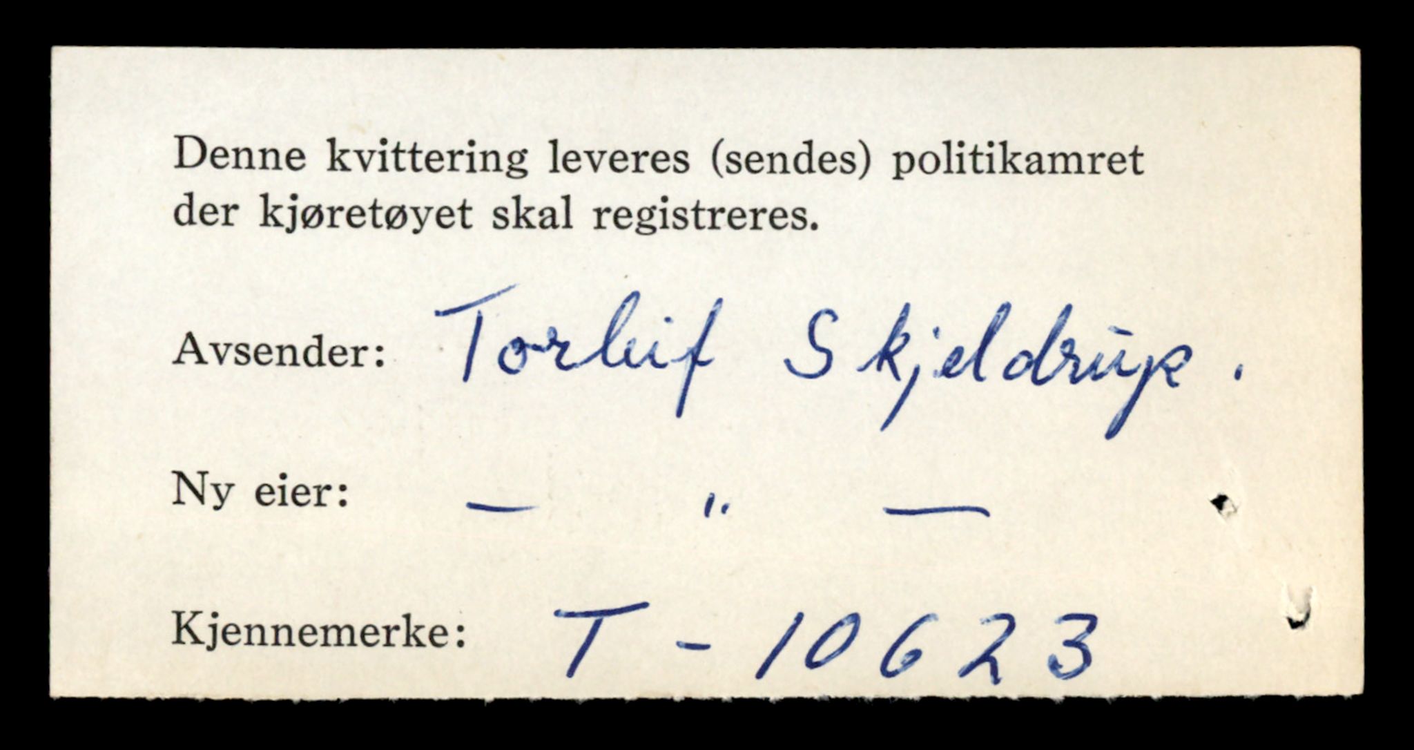 Møre og Romsdal vegkontor - Ålesund trafikkstasjon, AV/SAT-A-4099/F/Fe/L0022: Registreringskort for kjøretøy T 10584 - T 10694, 1927-1998, p. 1226