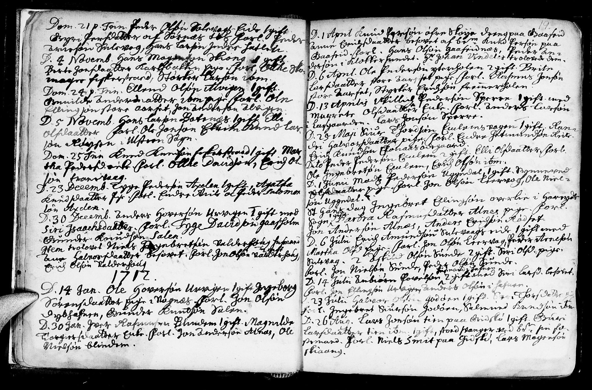 Ministerialprotokoller, klokkerbøker og fødselsregistre - Møre og Romsdal, AV/SAT-A-1454/528/L0390: Parish register (official) no. 528A01, 1698-1739, p. 18-19