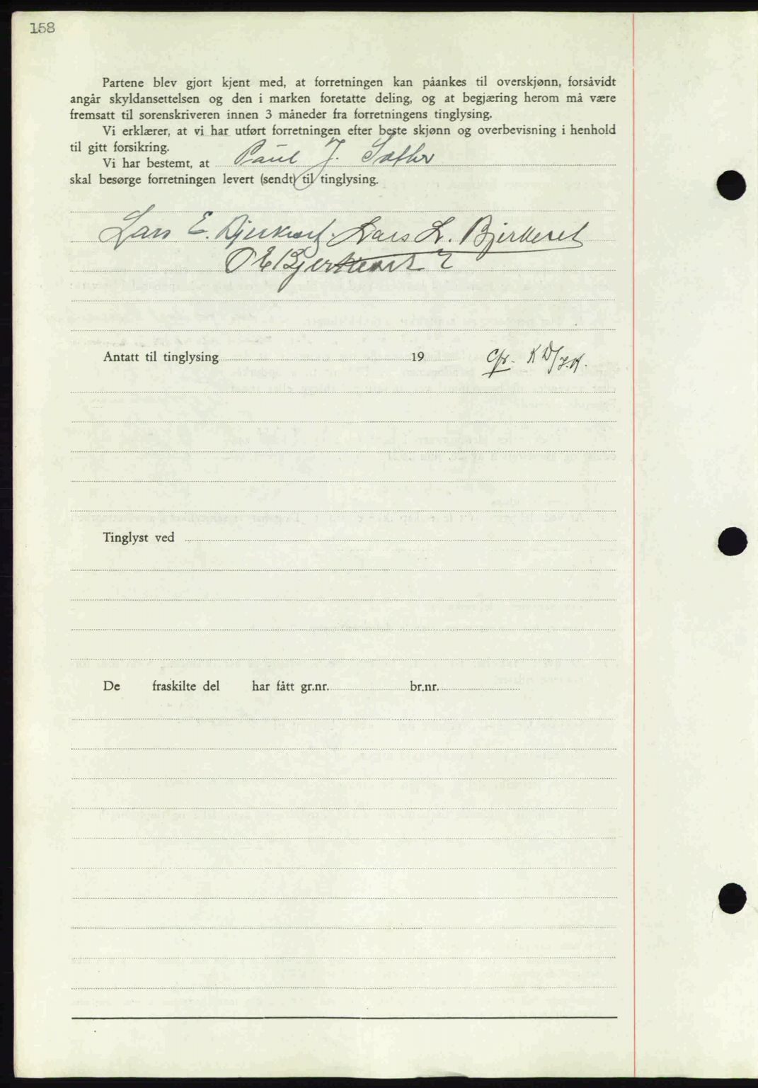 Nordmøre sorenskriveri, AV/SAT-A-4132/1/2/2Ca: Mortgage book no. A81, 1937-1937, Diary no: : 676/1937