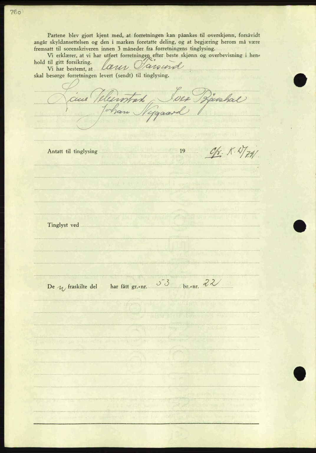 Nordmøre sorenskriveri, AV/SAT-A-4132/1/2/2Ca: Mortgage book no. A81, 1937-1937, Diary no: : 1545/1937