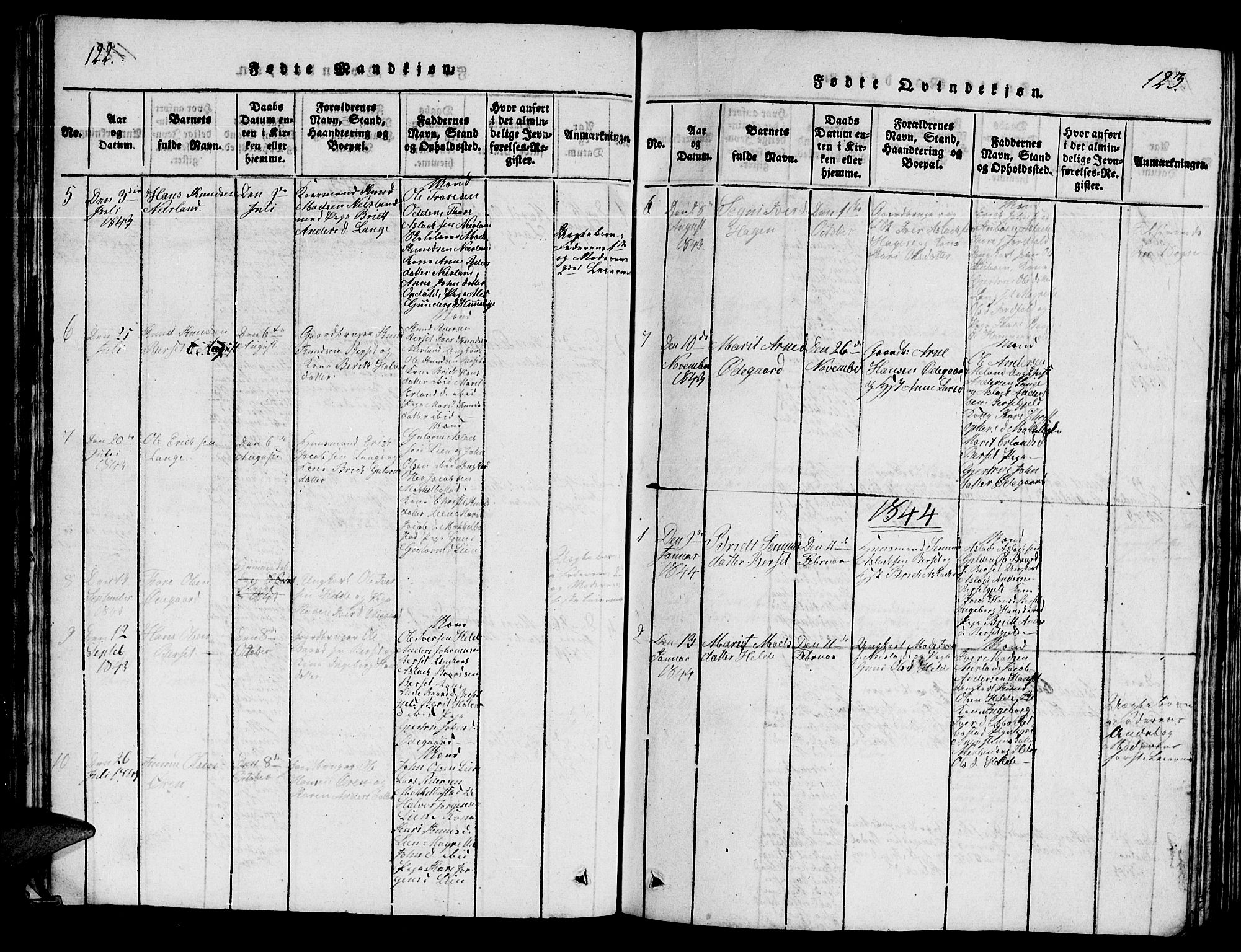 Ministerialprotokoller, klokkerbøker og fødselsregistre - Møre og Romsdal, SAT/A-1454/554/L0644: Parish register (copy) no. 554C01, 1818-1851, p. 122-123