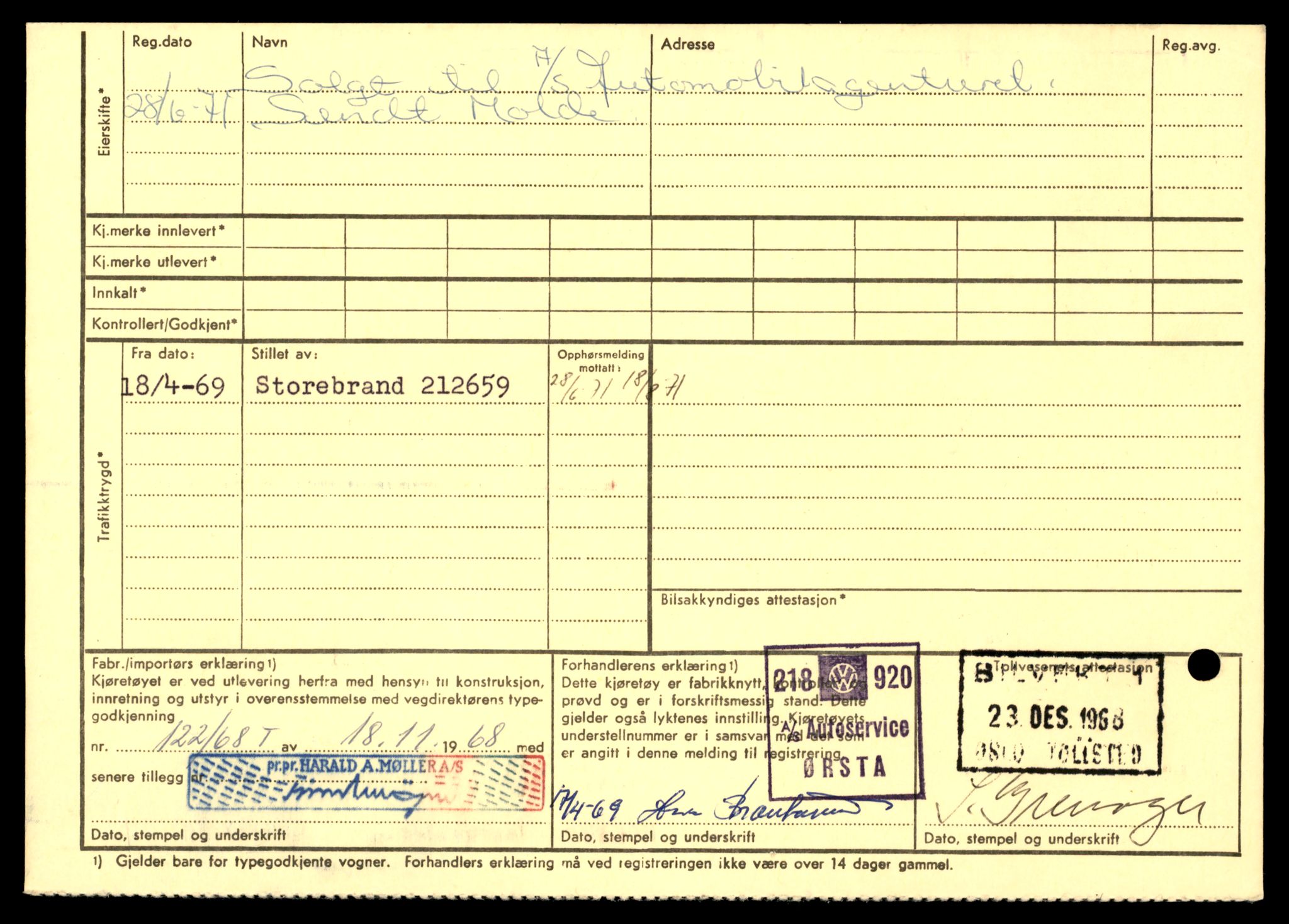 Møre og Romsdal vegkontor - Ålesund trafikkstasjon, AV/SAT-A-4099/F/Fe/L0008: Registreringskort for kjøretøy T 747 - T 894, 1927-1998, p. 406