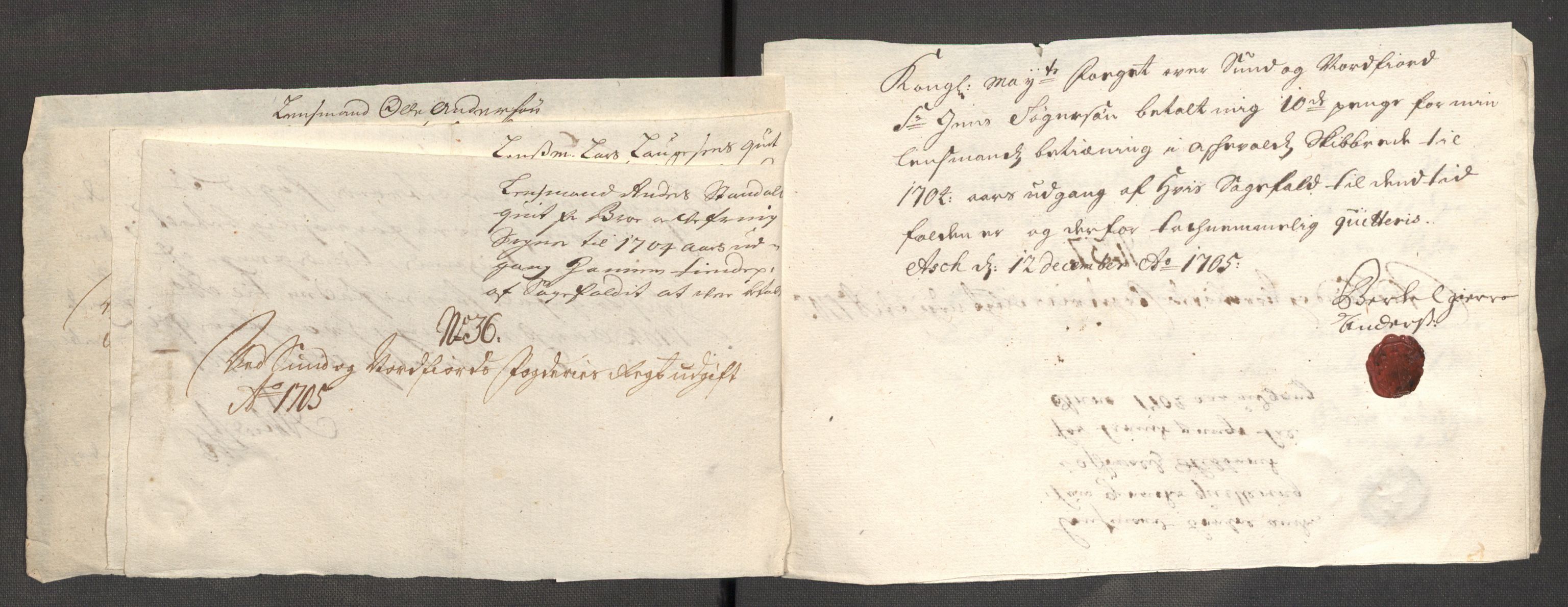 Rentekammeret inntil 1814, Reviderte regnskaper, Fogderegnskap, RA/EA-4092/R53/L3429: Fogderegnskap Sunn- og Nordfjord, 1705, p. 280