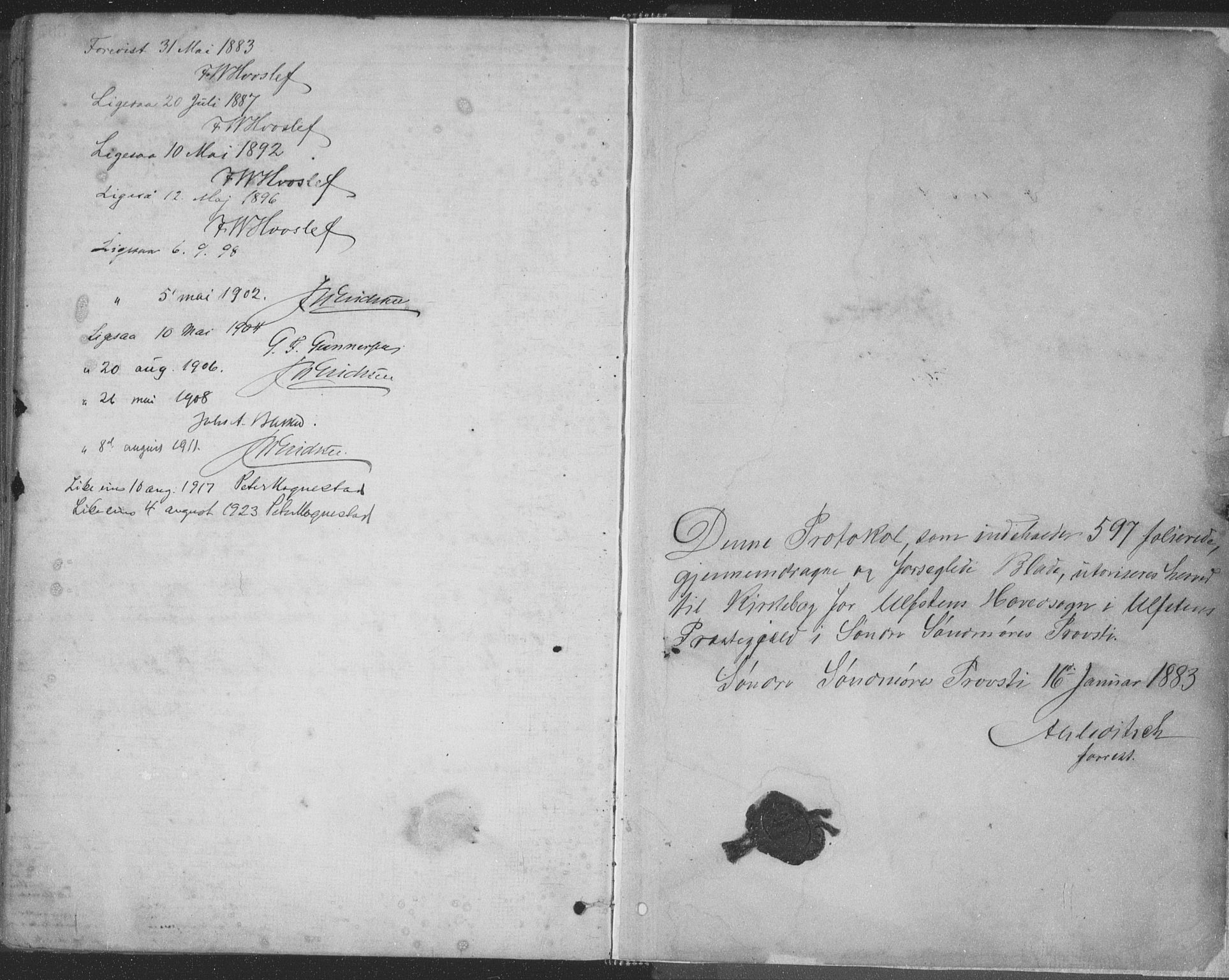 Ministerialprotokoller, klokkerbøker og fødselsregistre - Møre og Romsdal, SAT/A-1454/509/L0106: Parish register (official) no. 509A04, 1883-1922