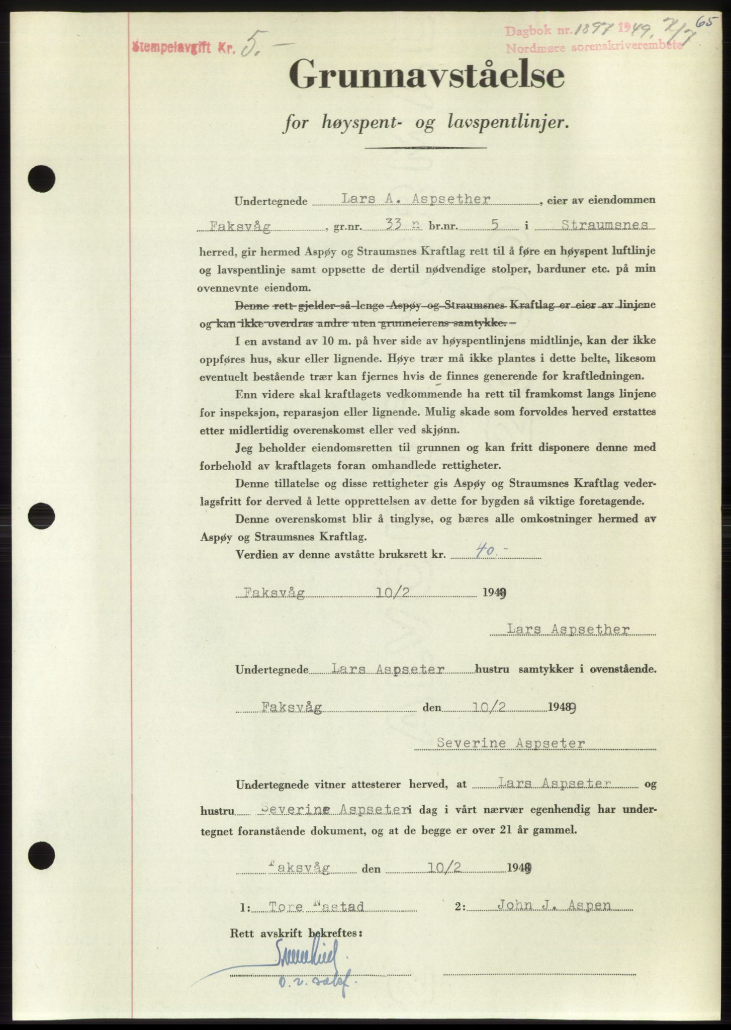 Nordmøre sorenskriveri, AV/SAT-A-4132/1/2/2Ca: Mortgage book no. B102, 1949-1949, Diary no: : 1897/1949