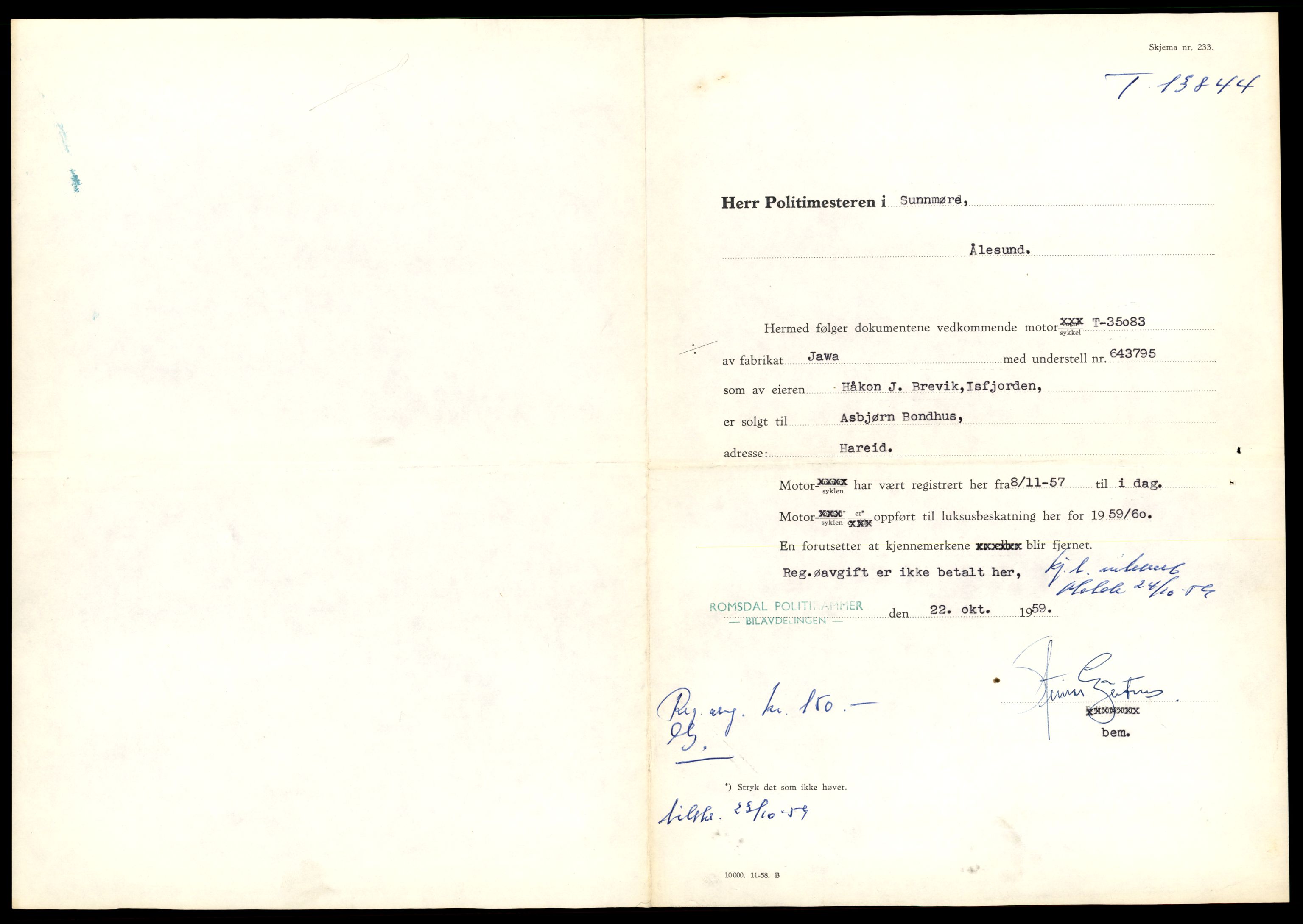 Møre og Romsdal vegkontor - Ålesund trafikkstasjon, AV/SAT-A-4099/F/Fe/L0041: Registreringskort for kjøretøy T 13710 - T 13905, 1927-1998, p. 2427