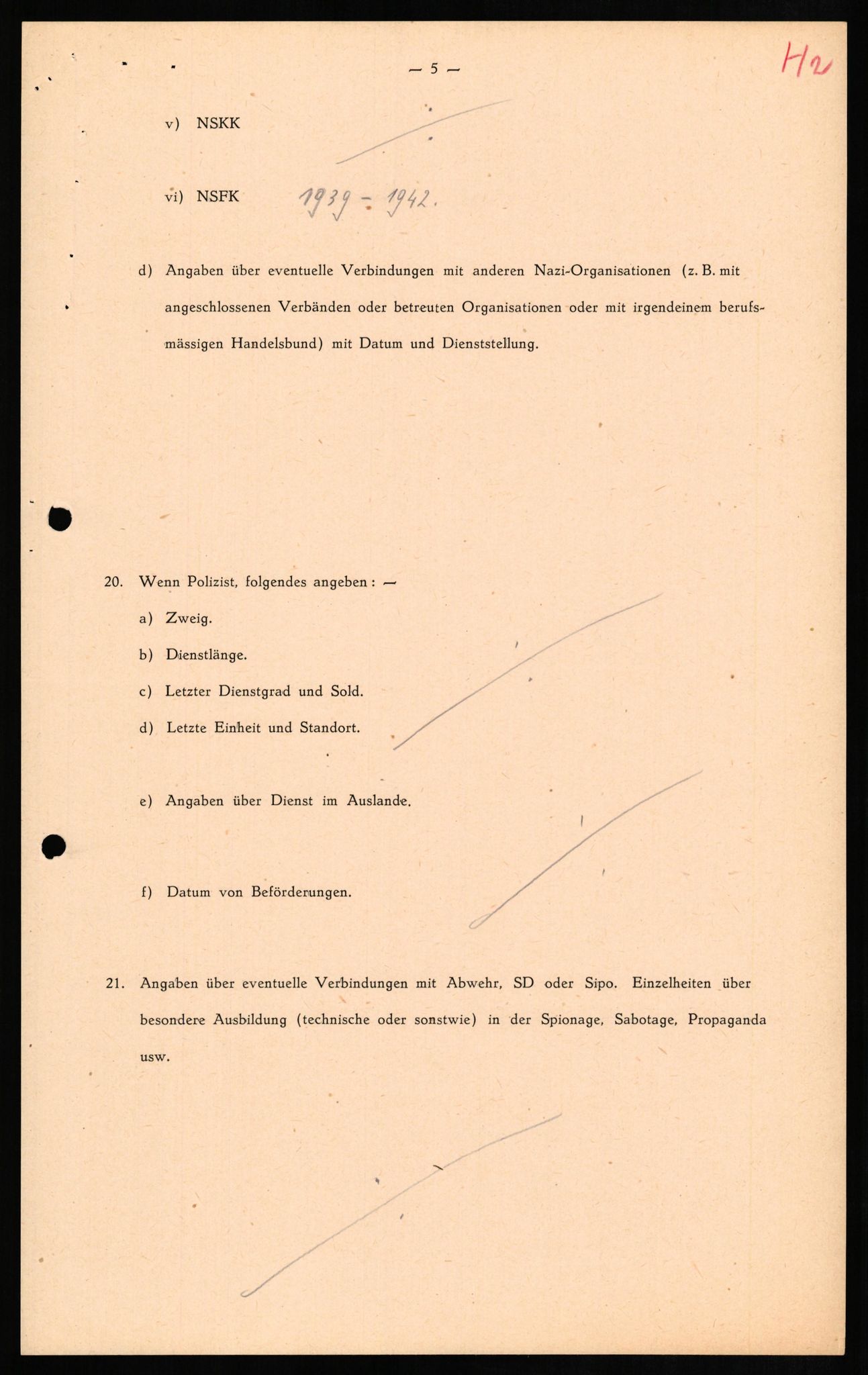 Forsvaret, Forsvarets overkommando II, RA/RAFA-3915/D/Db/L0011: CI Questionaires. Tyske okkupasjonsstyrker i Norge. Tyskere., 1945-1946, p. 318