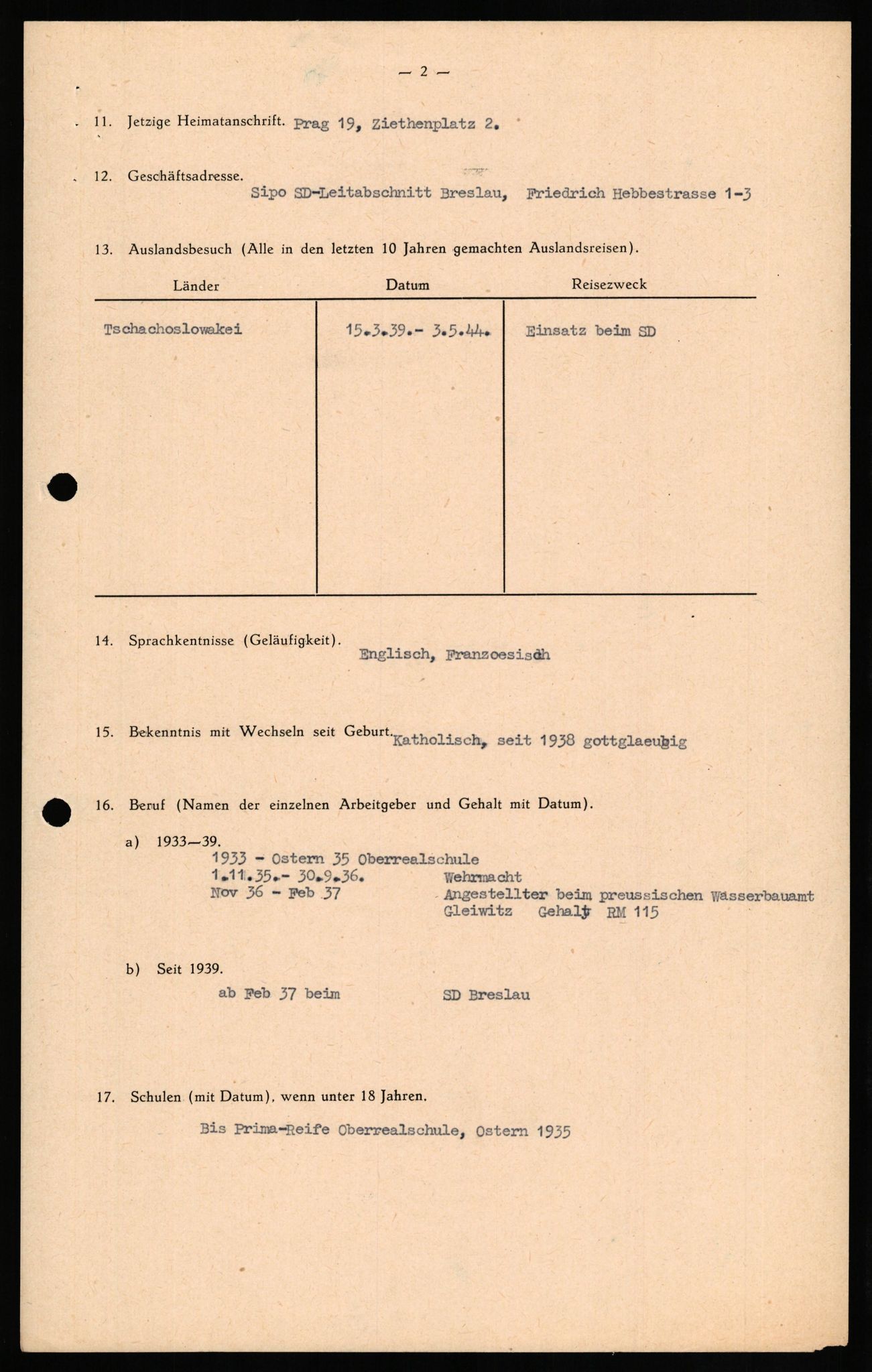 Forsvaret, Forsvarets overkommando II, AV/RA-RAFA-3915/D/Db/L0021: CI Questionaires. Tyske okkupasjonsstyrker i Norge. Tyskere., 1945-1946, p. 39