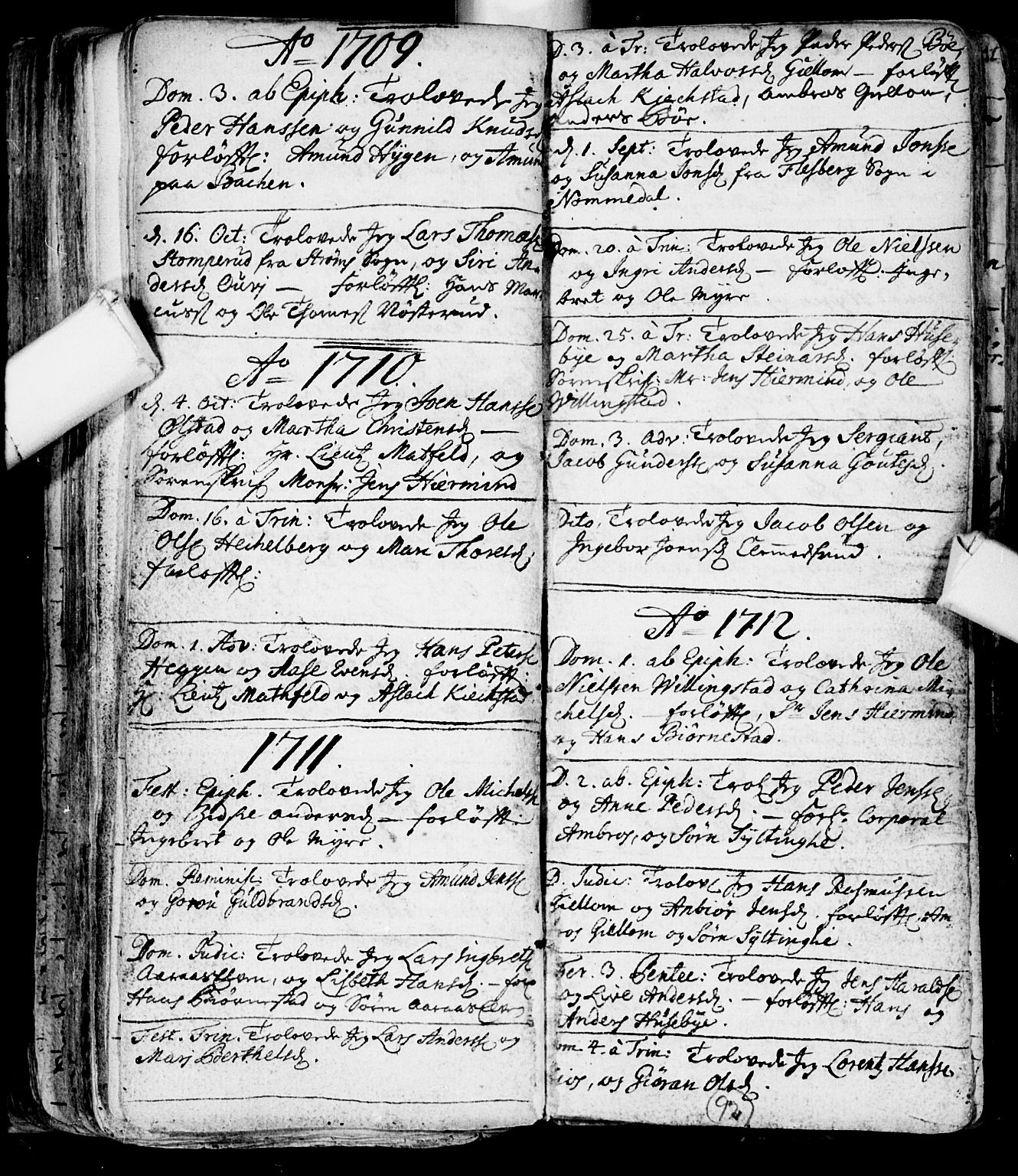 Røyken kirkebøker, AV/SAKO-A-241/F/Fa/L0001: Parish register (official) no. 1, 1701-1730, p. 92