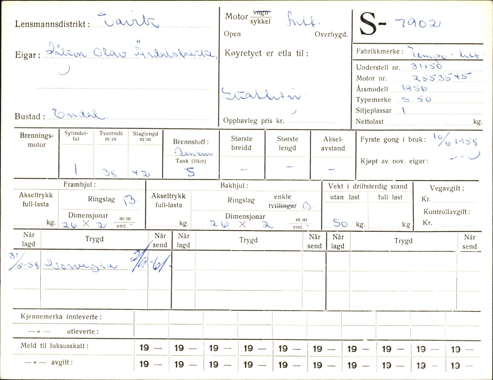 Statens vegvesen, Sogn og Fjordane vegkontor, AV/SAB-A-5301/4/F/L0005: Registerkort utmeldte Fjordane S7900-8299, 1930-1961, p. 6