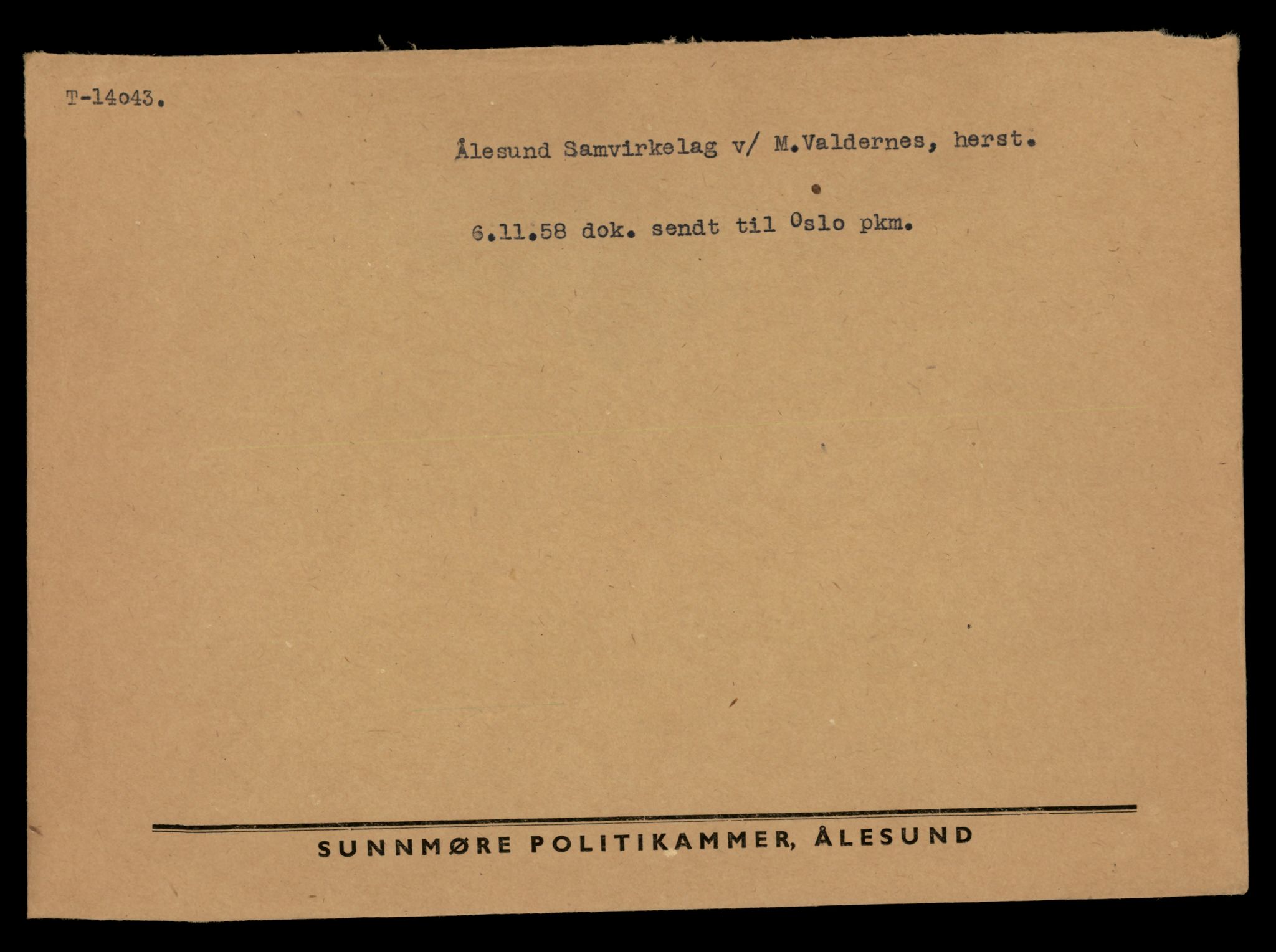 Møre og Romsdal vegkontor - Ålesund trafikkstasjon, AV/SAT-A-4099/F/Fe/L0042: Registreringskort for kjøretøy T 13906 - T 14079, 1927-1998, p. 2265