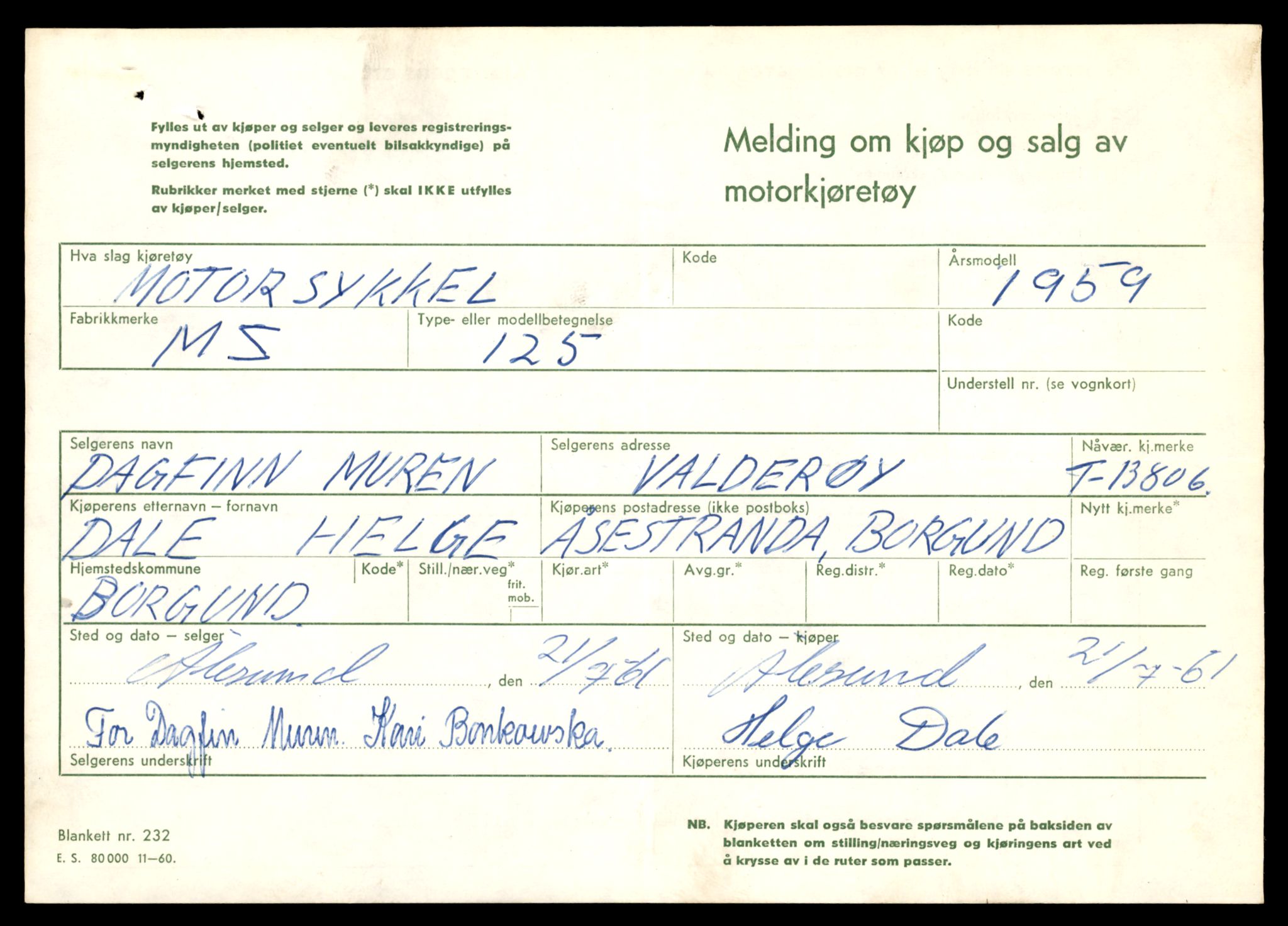 Møre og Romsdal vegkontor - Ålesund trafikkstasjon, AV/SAT-A-4099/F/Fe/L0041: Registreringskort for kjøretøy T 13710 - T 13905, 1927-1998, p. 1707