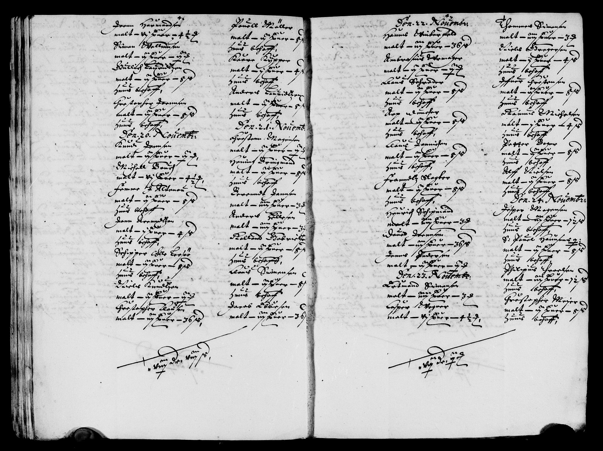 Rentekammeret inntil 1814, Reviderte regnskaper, Lensregnskaper, AV/RA-EA-5023/R/Rb/Rbt/L0098: Bergenhus len, 1642-1644