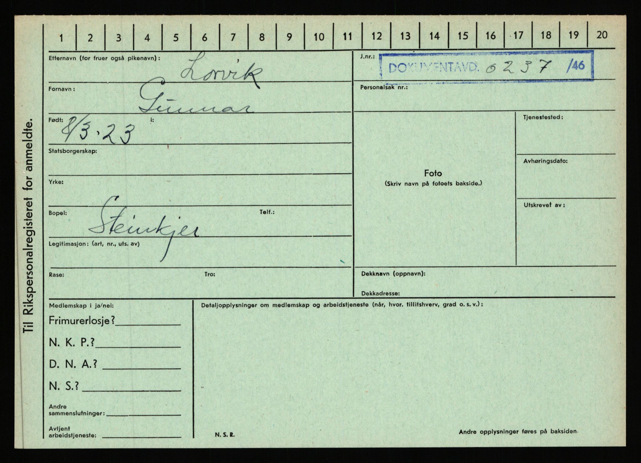 Statspolitiet - Hovedkontoret / Osloavdelingen, AV/RA-S-1329/C/Ca/L0010: Lind - Moksnes, 1943-1945, p. 760