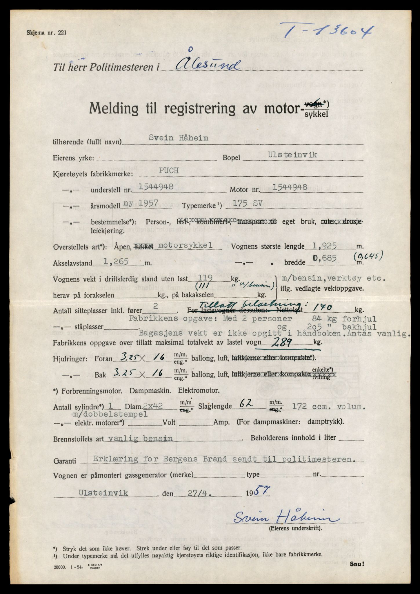 Møre og Romsdal vegkontor - Ålesund trafikkstasjon, AV/SAT-A-4099/F/Fe/L0040: Registreringskort for kjøretøy T 13531 - T 13709, 1927-1998, p. 1322