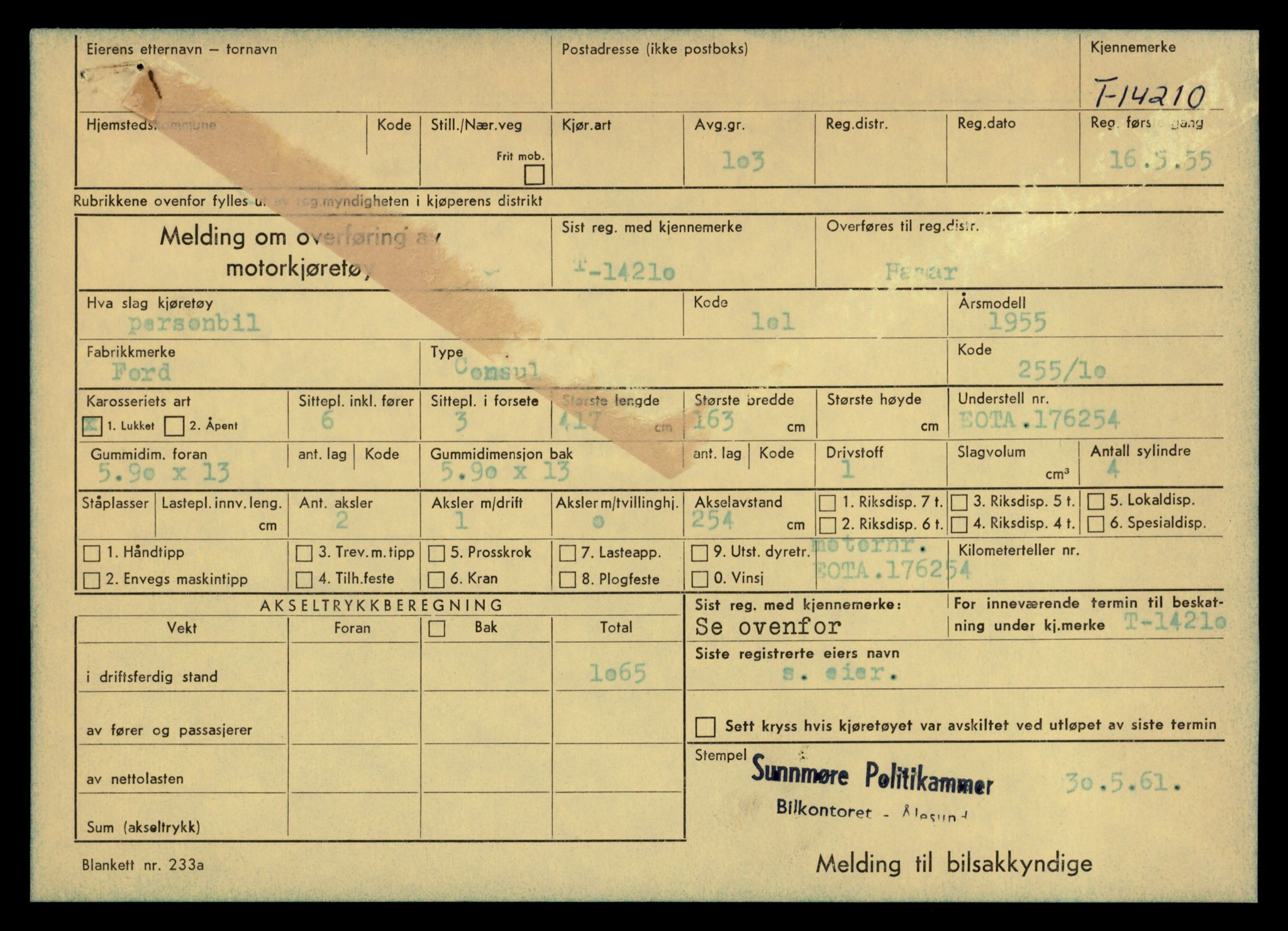 Møre og Romsdal vegkontor - Ålesund trafikkstasjon, AV/SAT-A-4099/F/Fe/L0044: Registreringskort for kjøretøy T 14205 - T 14319, 1927-1998, p. 181