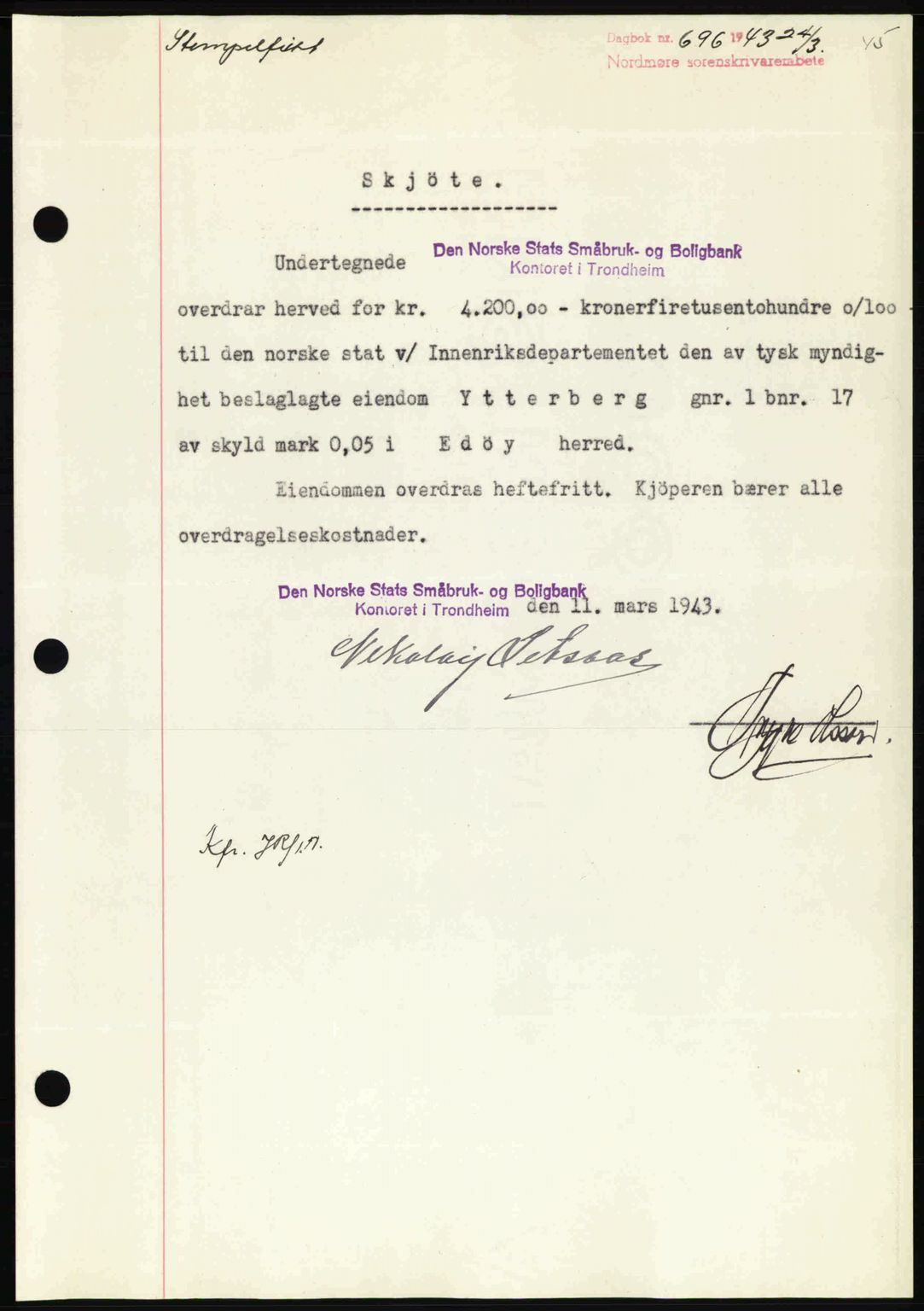 Nordmøre sorenskriveri, AV/SAT-A-4132/1/2/2Ca: Mortgage book no. A95, 1943-1943, Diary no: : 696/1943