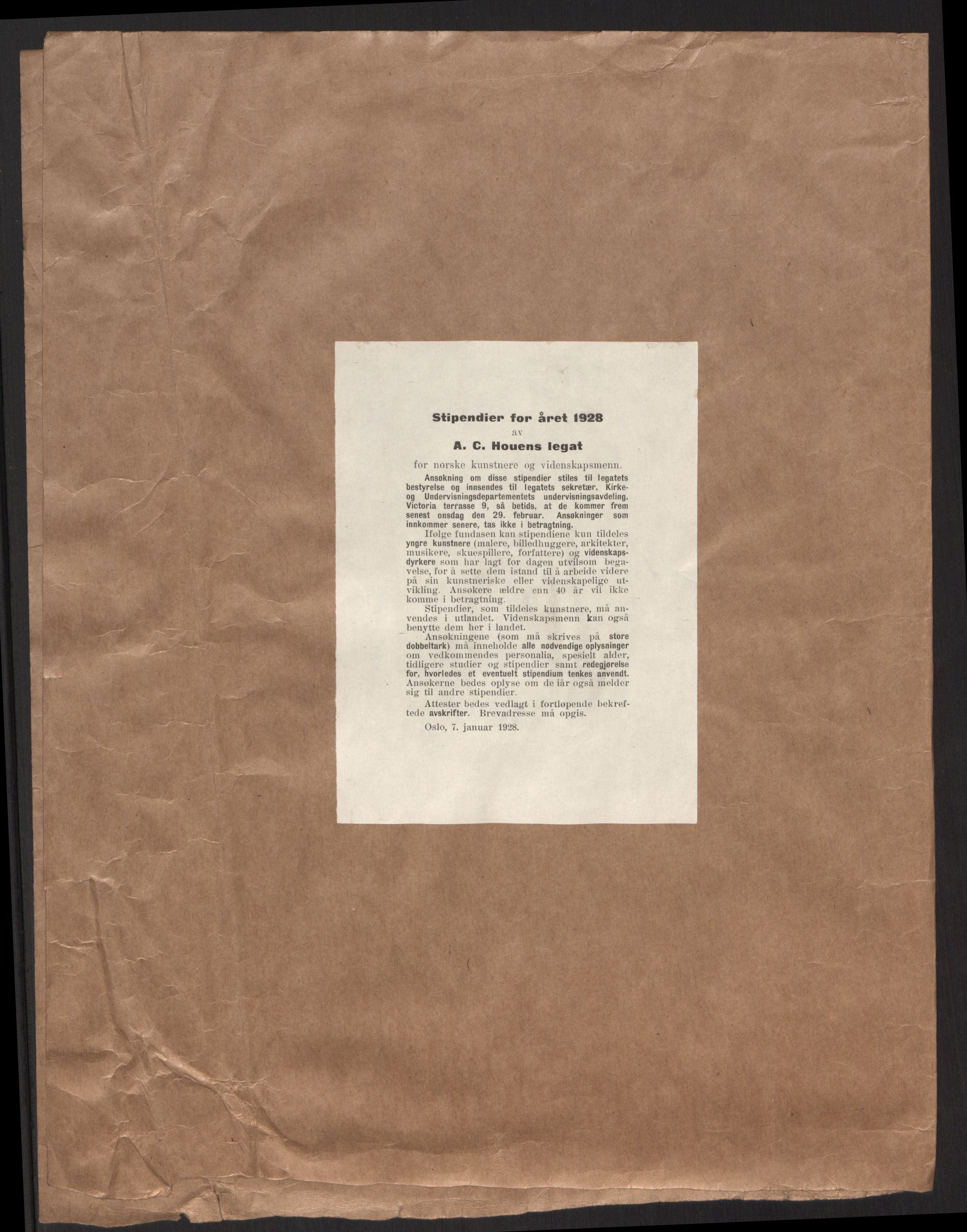 Kirke- og undervisningsdepartementet, 1. skolekontor D, RA/S-1021/E/Ed/L0327: A.C. Houens legat for kunstnere, forfattere, arkitekter og vitenskapsmenn, 1928