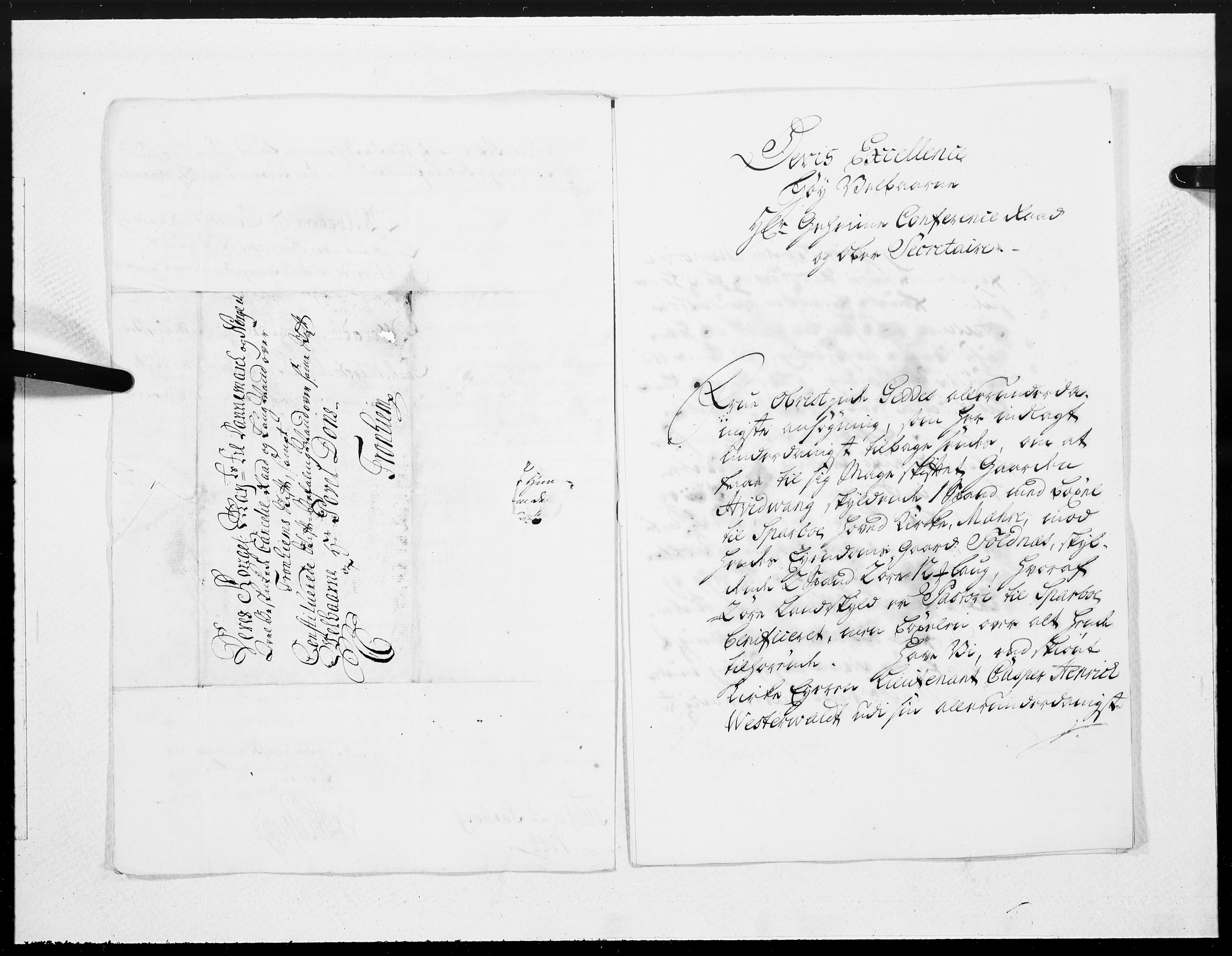 Danske Kanselli 1572-1799, AV/RA-EA-3023/F/Fc/Fcc/Fcca/L0140: Norske innlegg 1572-1799, 1744, p. 554