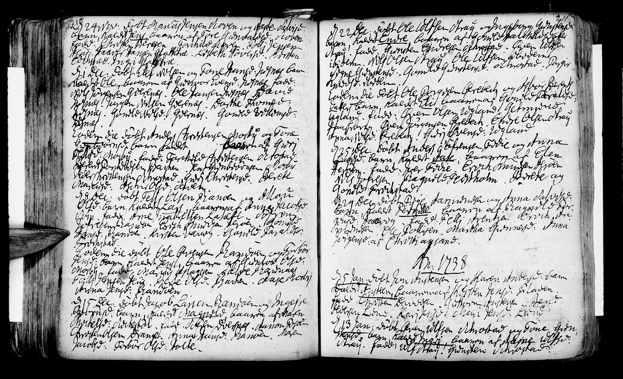 Oddernes sokneprestkontor, SAK/1111-0033/F/Fa/Faa/L0002: Parish register (official) no. A 2, 1719-1764, p. 210-211