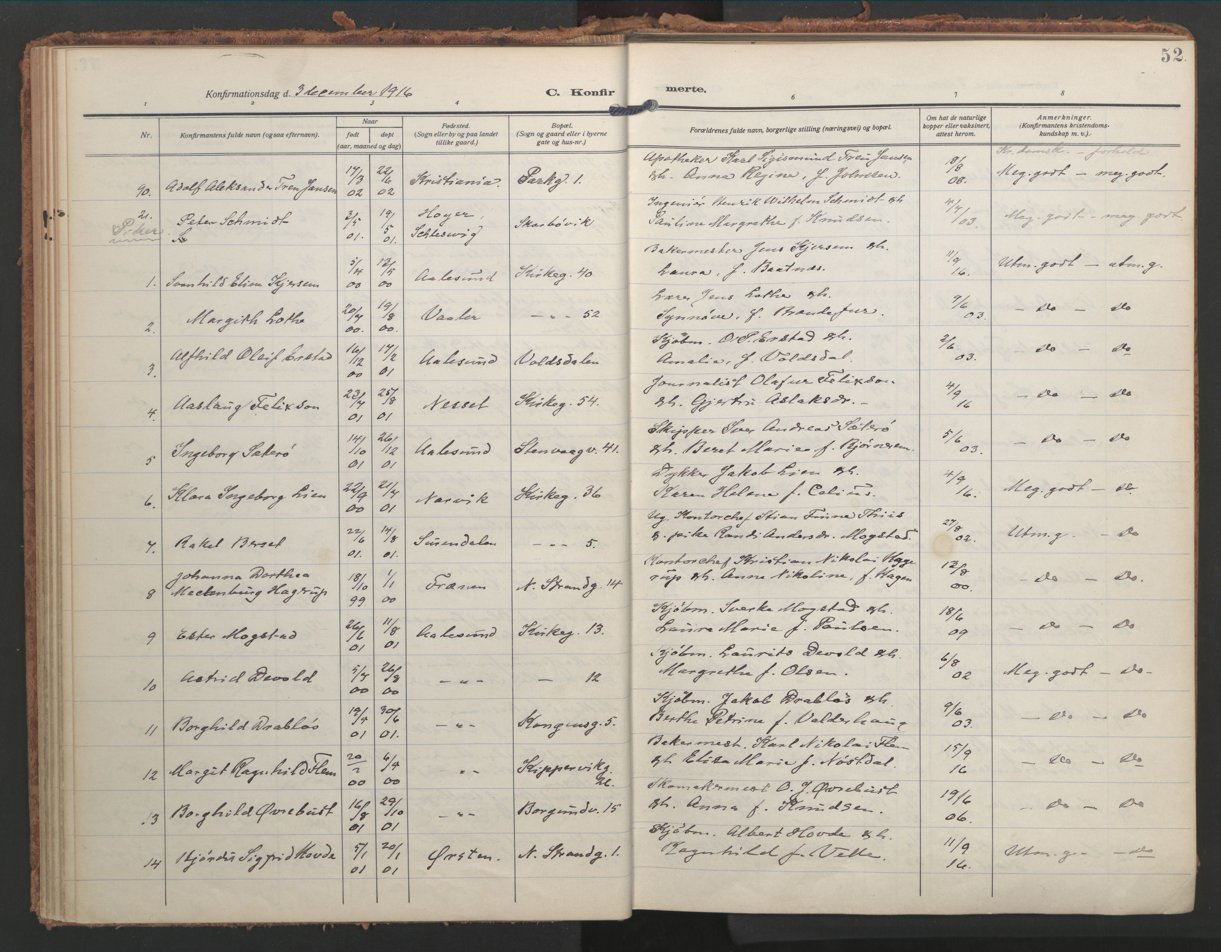 Ministerialprotokoller, klokkerbøker og fødselsregistre - Møre og Romsdal, AV/SAT-A-1454/529/L0461: Parish register (official) no. 529A11, 1914-1925, p. 52