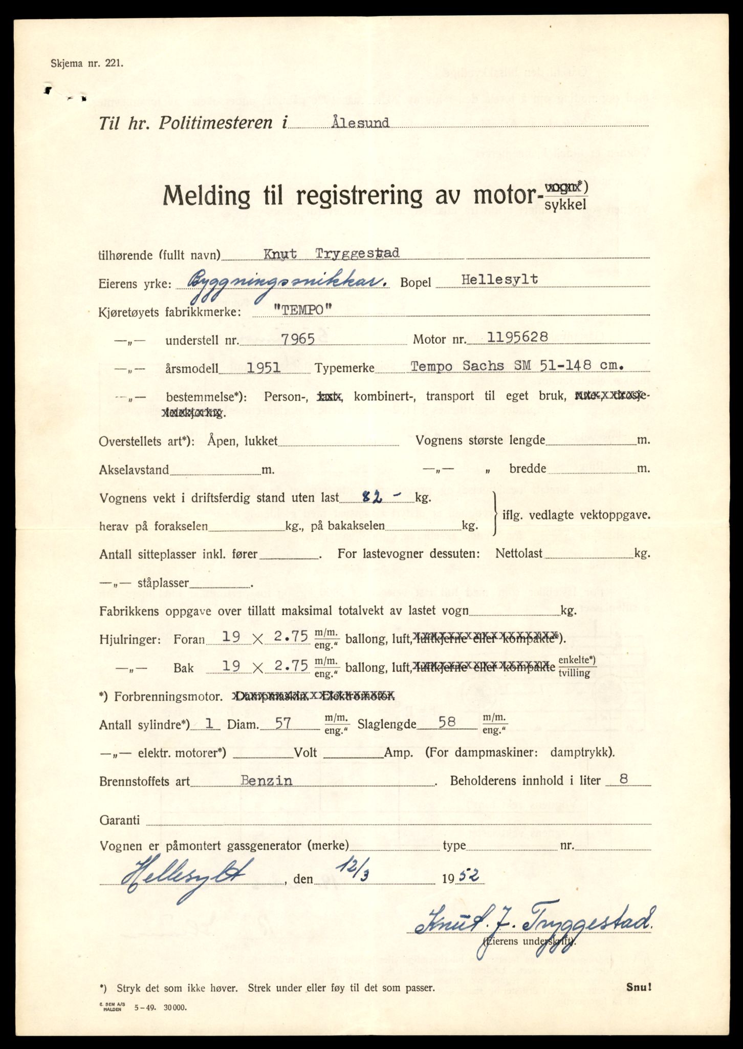 Møre og Romsdal vegkontor - Ålesund trafikkstasjon, SAT/A-4099/F/Fe/L0030: Registreringskort for kjøretøy T 11620 - T 11799, 1927-1998, p. 1757