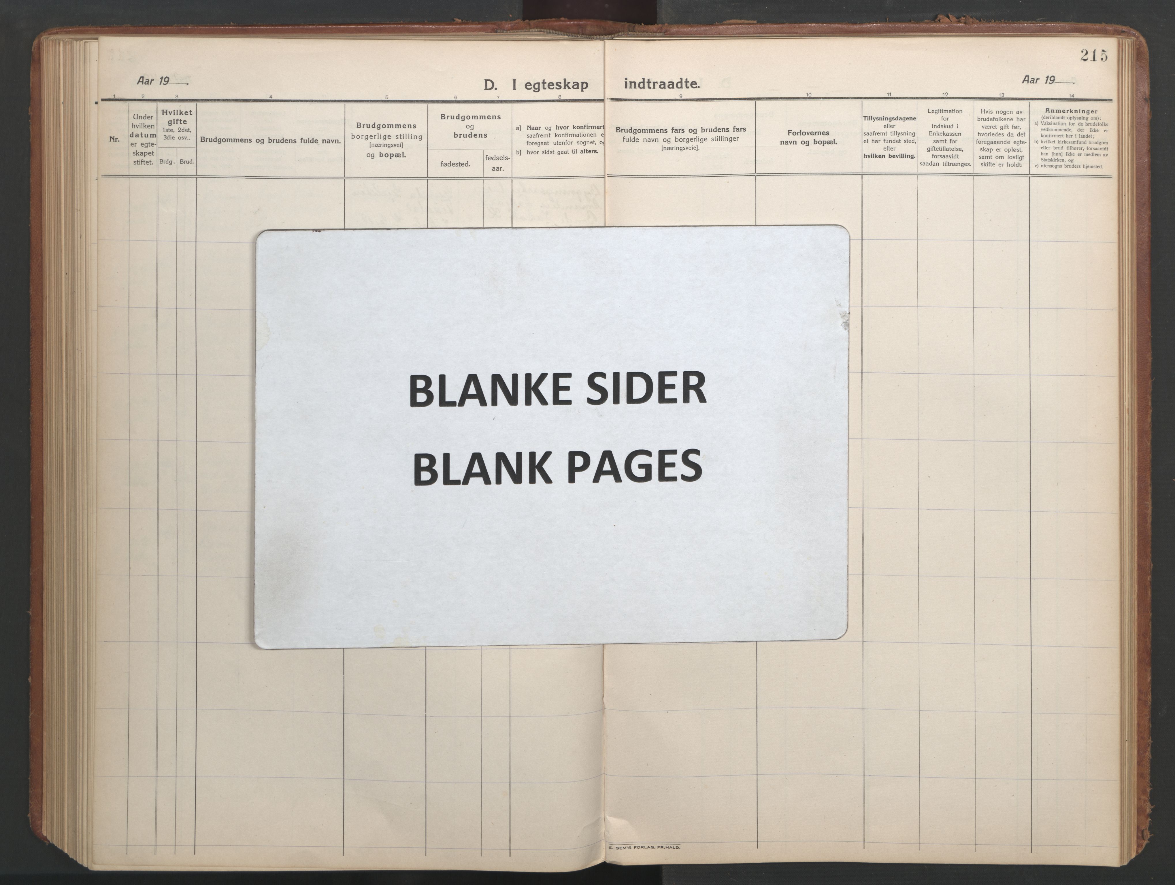 Ministerialprotokoller, klokkerbøker og fødselsregistre - Møre og Romsdal, AV/SAT-A-1454/540/L0542: Parish register (copy) no. 540C02, 1921-1967, p. 215